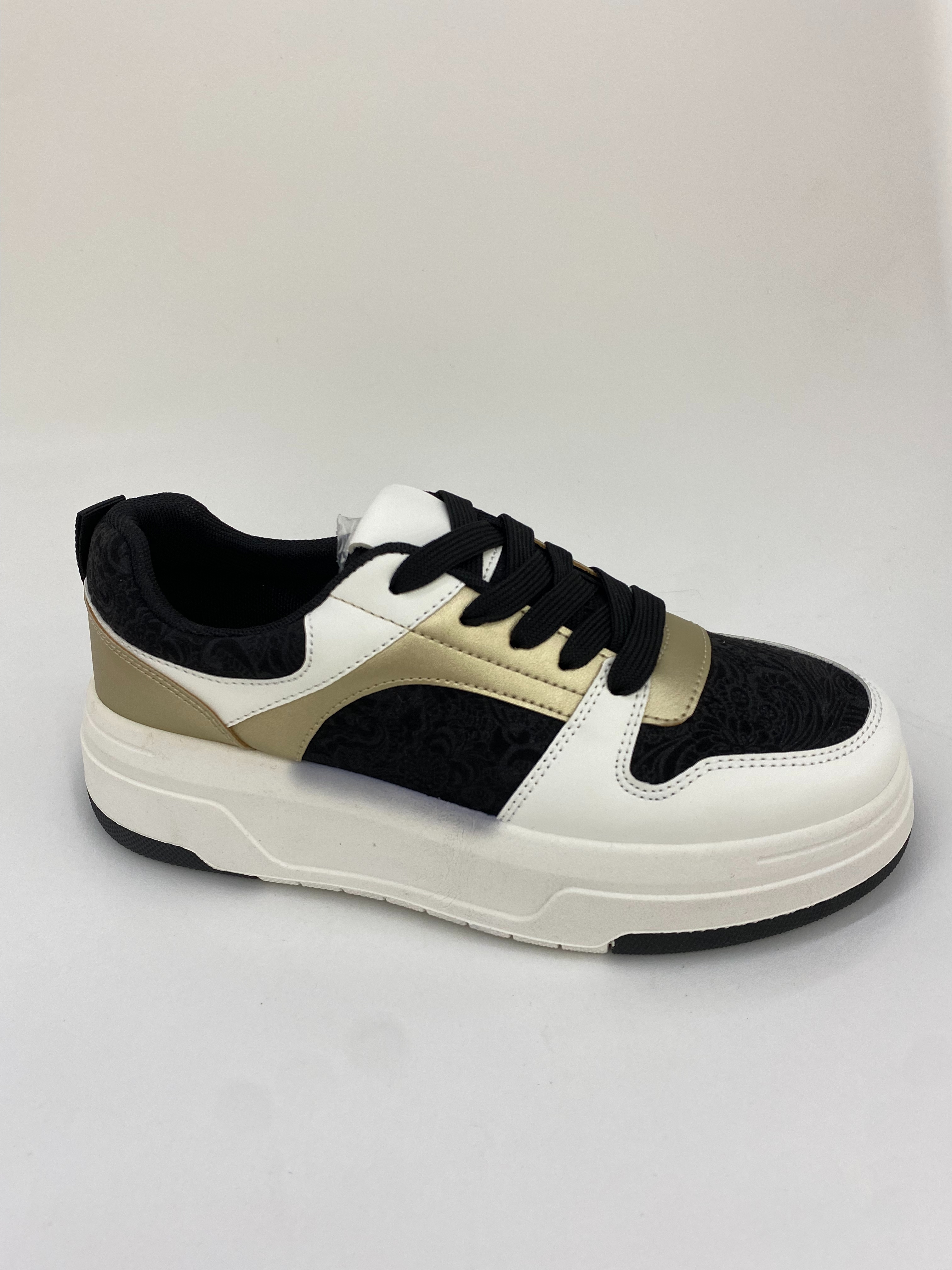 The new versatile women's sneakers and summer casual sports shoes are breathable and comfortable Item Picture