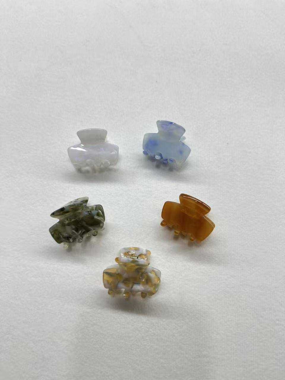 Wholesale of high-end Japanese and Korean style hair clips and hairpins made of acetic acid Specification image