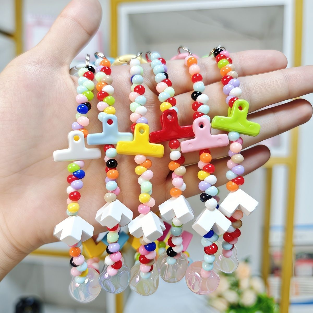 多巴胺彩色串珠  手机链挂绳  精致小众包包钥匙扣挂件  可爱百搭链条