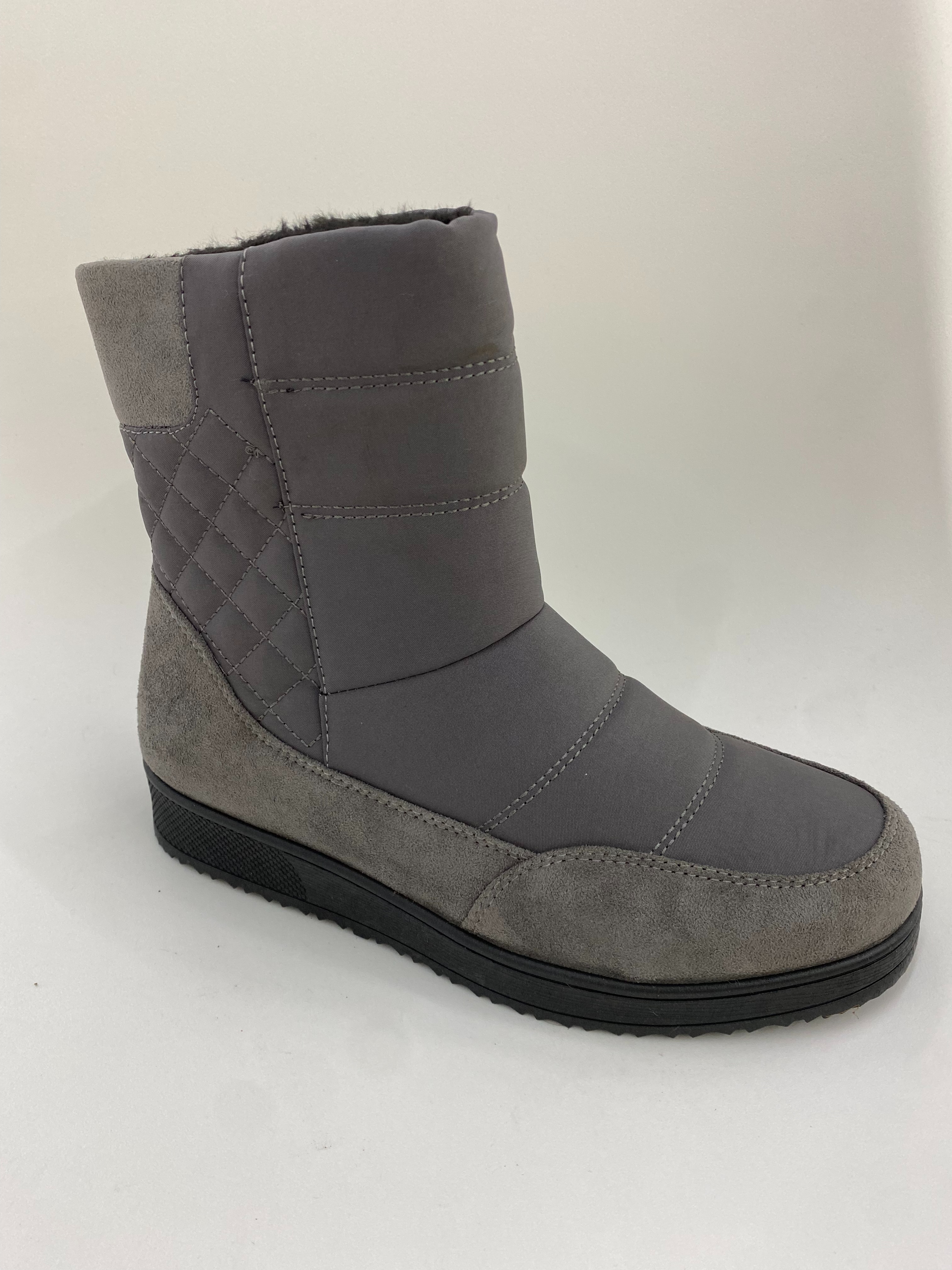 Black elderly women's warm boots, thickened, anti-slip and fleece, versatile for winter details Picture