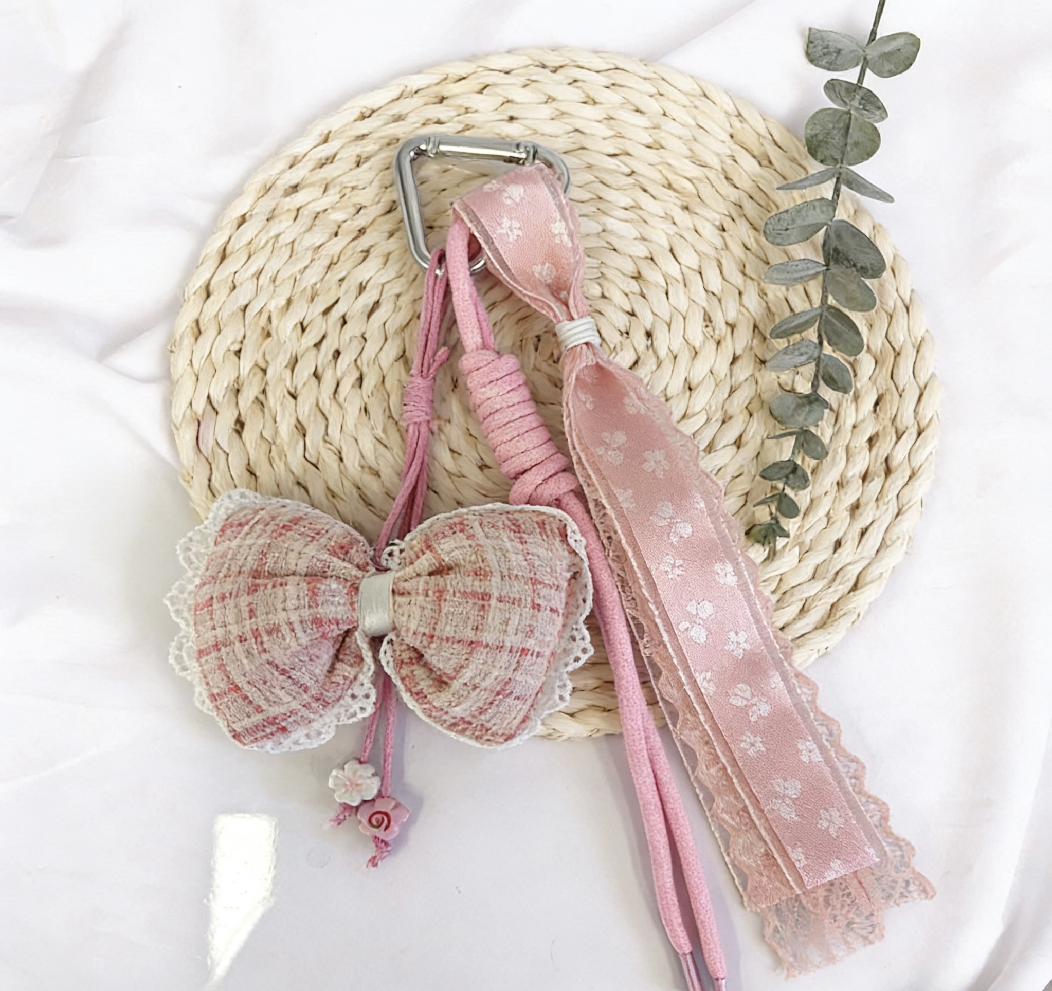 轻奢粉色包挂 精致配饰 跨境热销挂件ins风粉色包挂 小众高级挂件 外贸批发