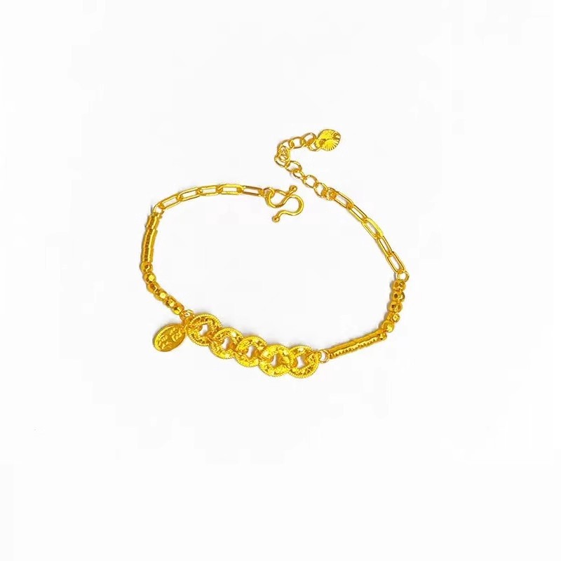 The Broken Bingbing Five Emperors Coin Blessing Bracelet for women is a light luxury, niche, exquisite and high-appearance-level new Chinese-style jewelry for attracting wealth Item Picture