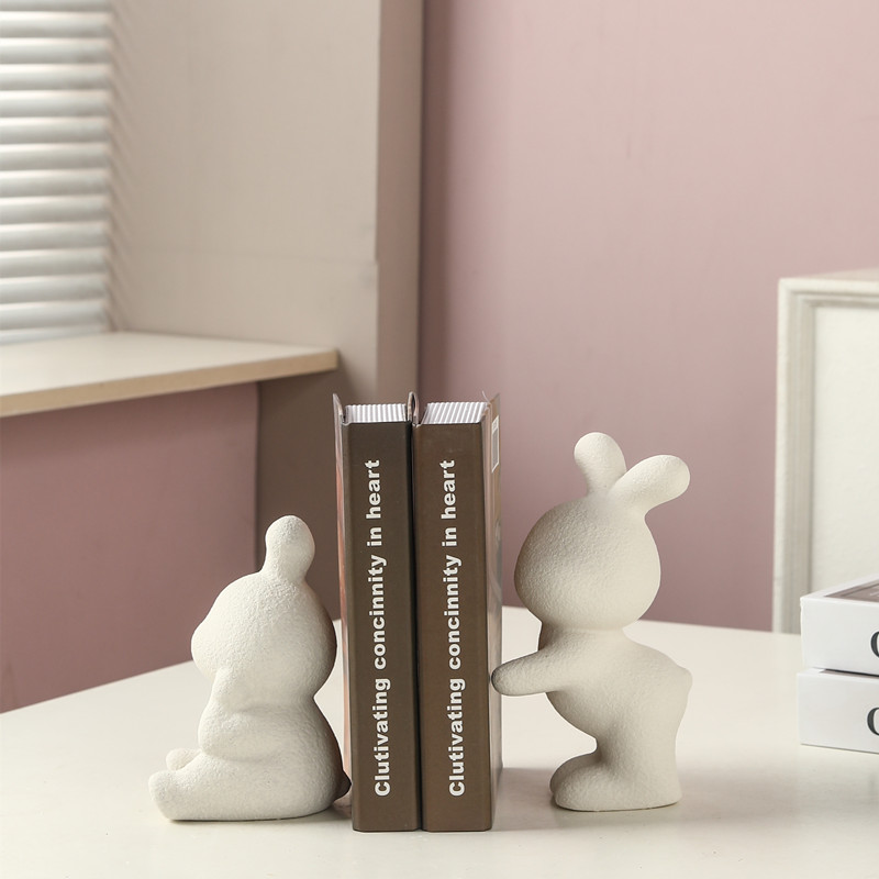 Minimalista viento figuras de cerámica stand book decoración simple creativo animal estante libro sujetador libro antideslizante soporte libro Item Picture
