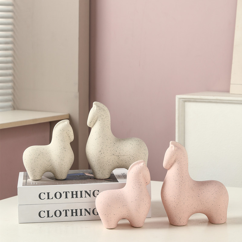 极简风陶瓷马摆件酒店民宿客厅装陶瓷装饰工艺品摆件详情3