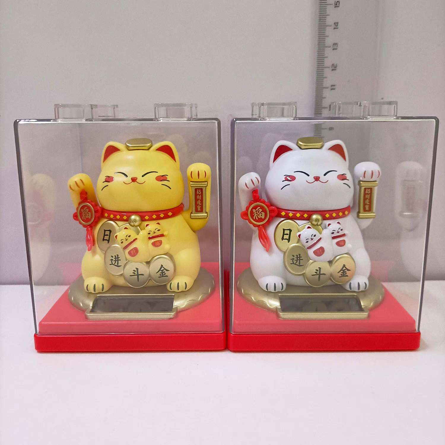 工艺品摆件，太阳能招财猫