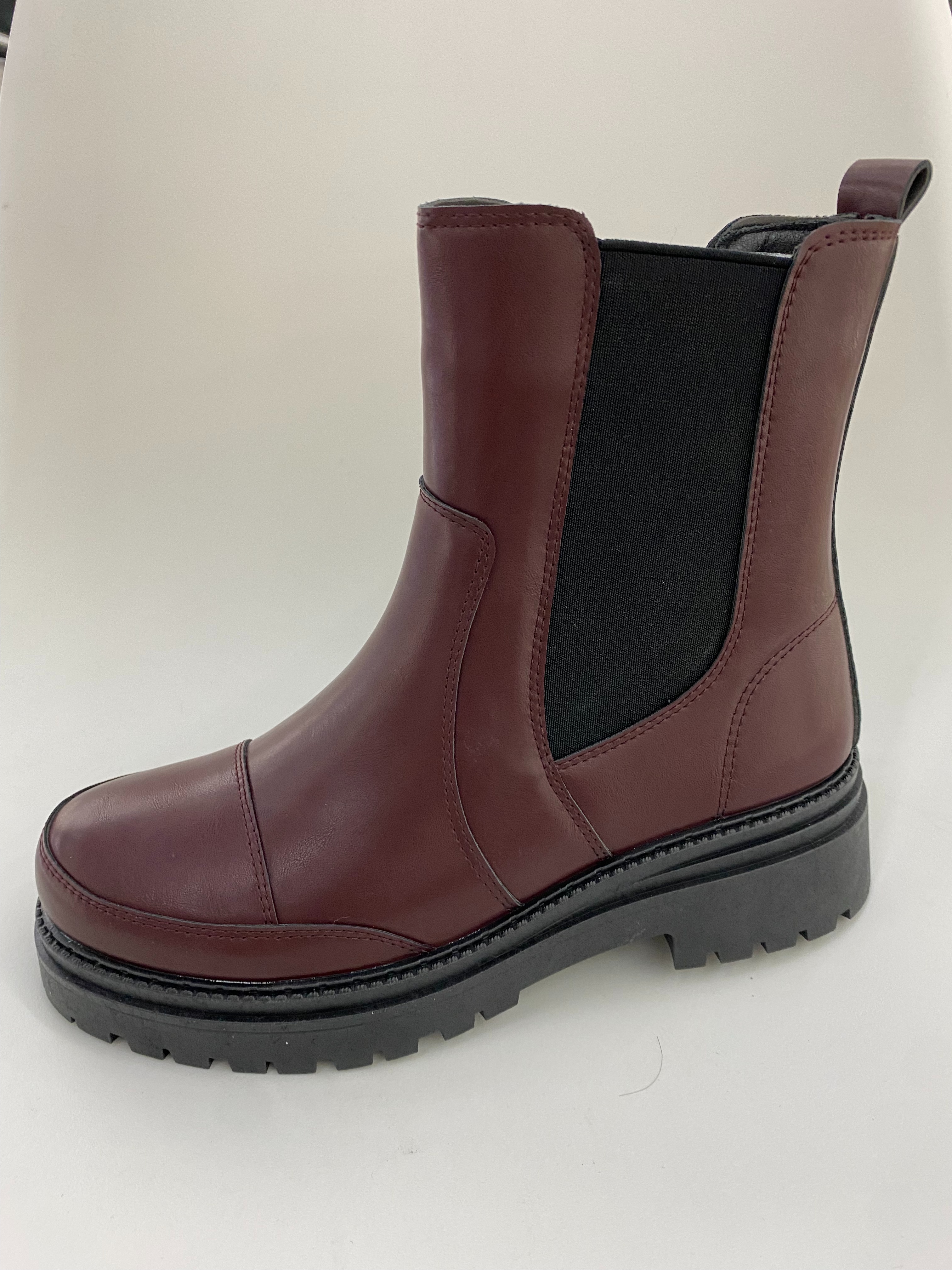 Winter women's Martin boots, thick-soled, fashionable and casual boots, versatile and elastic Specification drawing