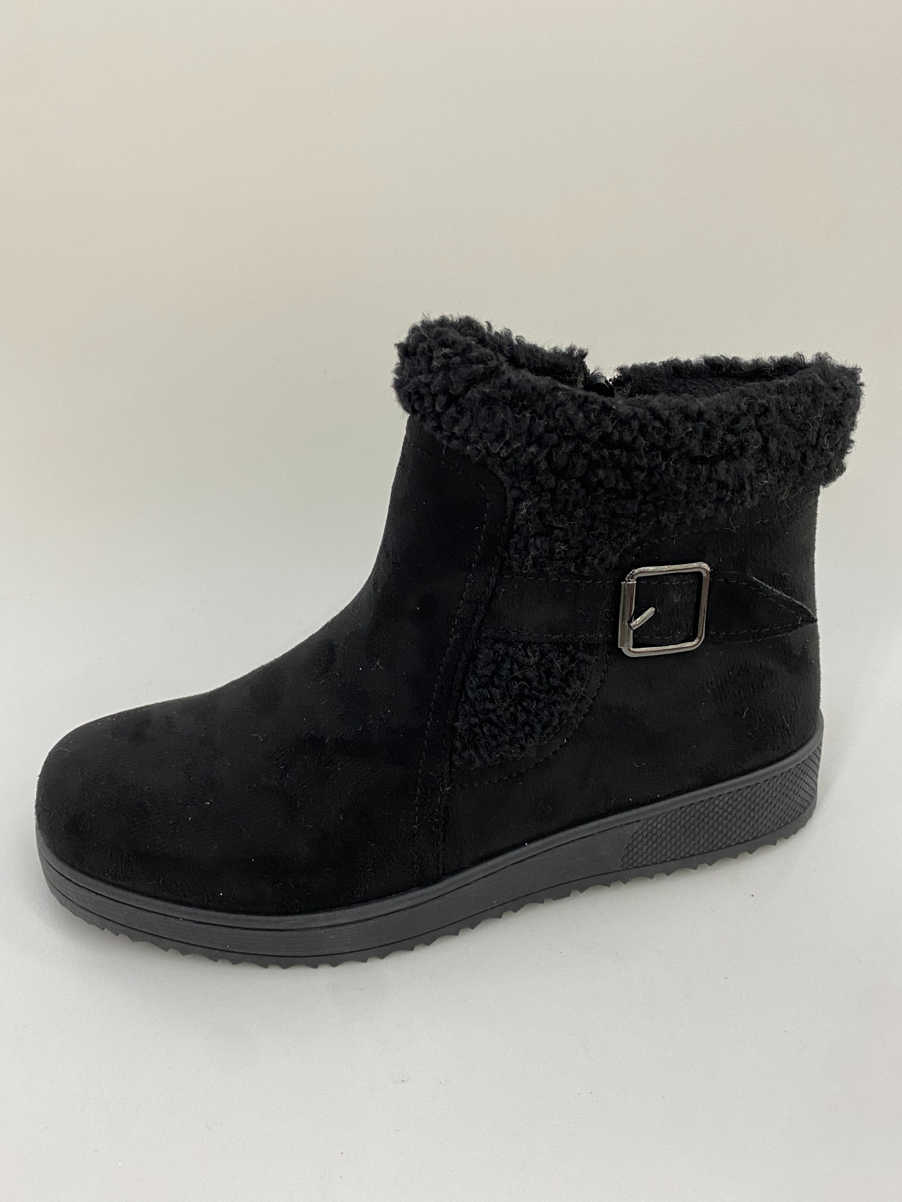 The winter warm women's boots for the elderly are thickened, anti-slip and fleece details Picture