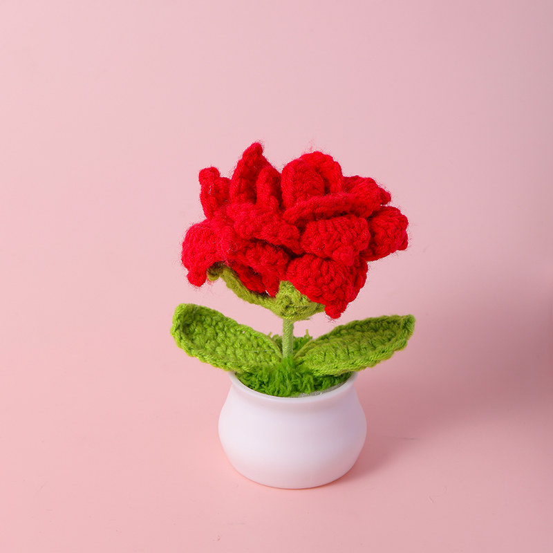 尖角玫瑰毛线盆栽成品跨境钩织爱心毛线花盆栽纯手工编织仿真花摆件礼物