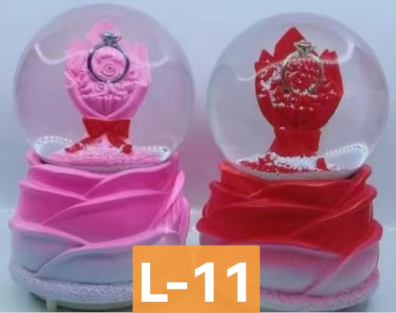 树脂工艺品礼品小摆件冰箱贴流水摆件公仔树脂创意摆件居家装饰