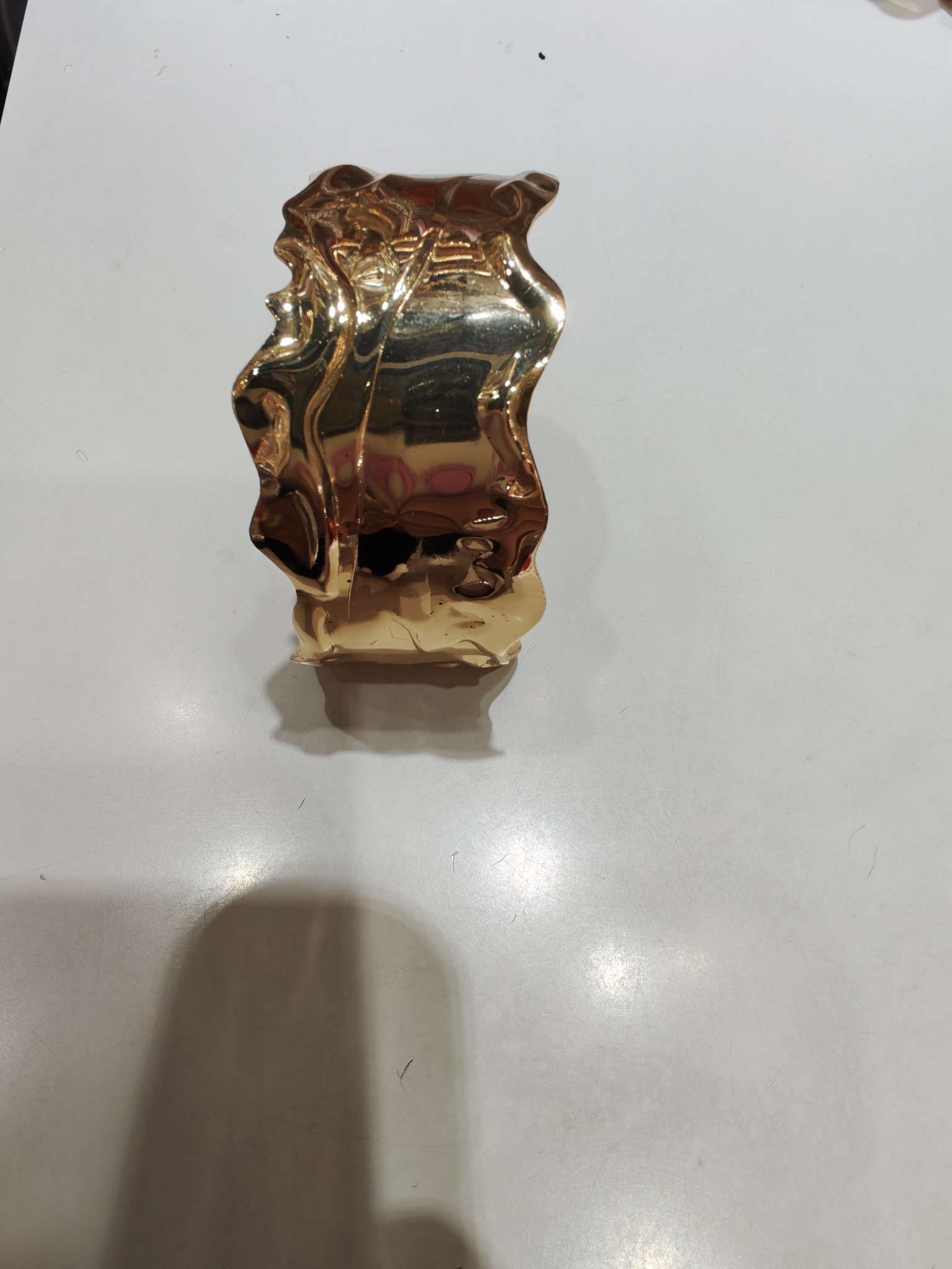 Cross-border bestseller, personalized and exaggerated bracelet, light luxury high-end geometric wide open color preservation bracelet details Picture