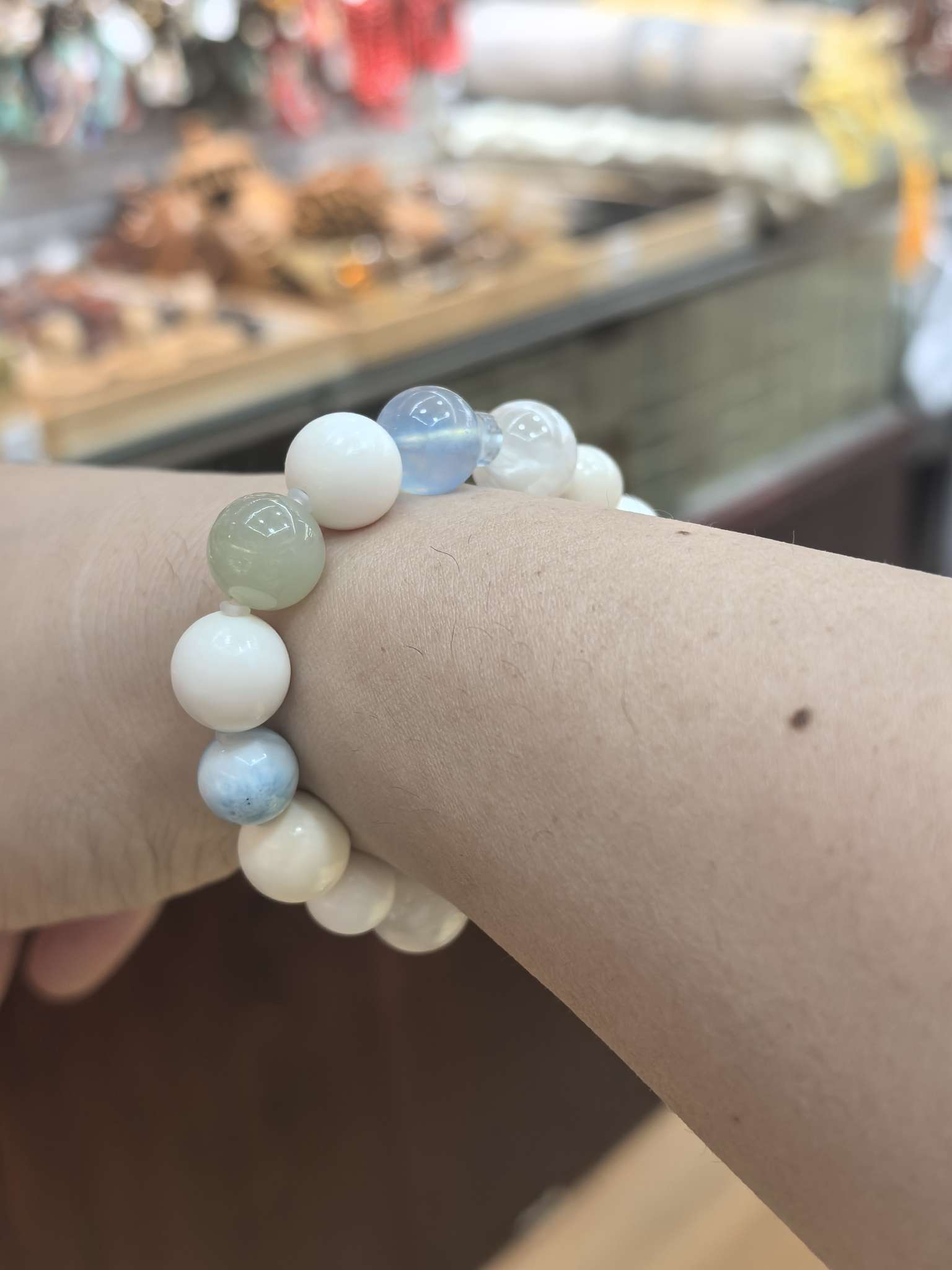 猛犸牙水晶文玩手串海纹石海蓝宝和田玉手串文玩手串水晶手串香珠文玩手串奶噗噗手串白底实物图