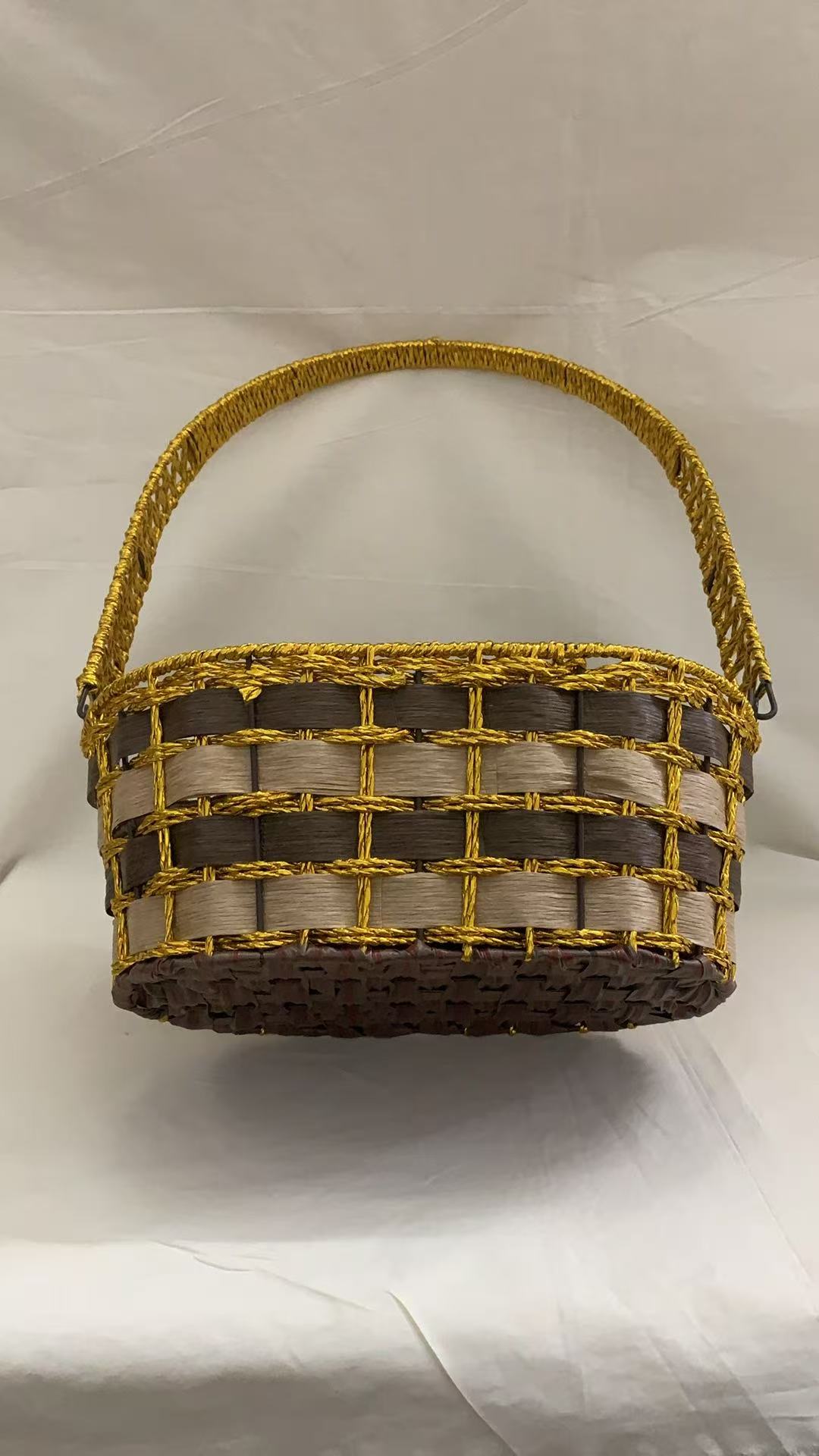 收纳篮/收纳/脏衣篓/收纳盒/塑料篮子PP料编织带白底实物图