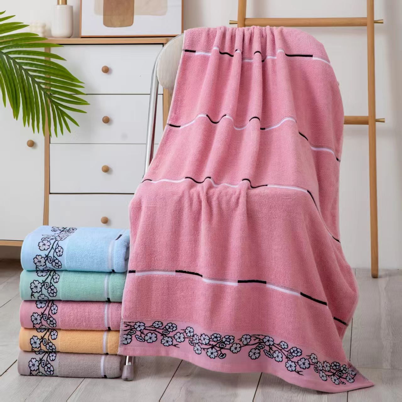 Long-staple cotton bath towel and towel fabric, 70*140cm, good water absorption, soft and comfortable Specification image