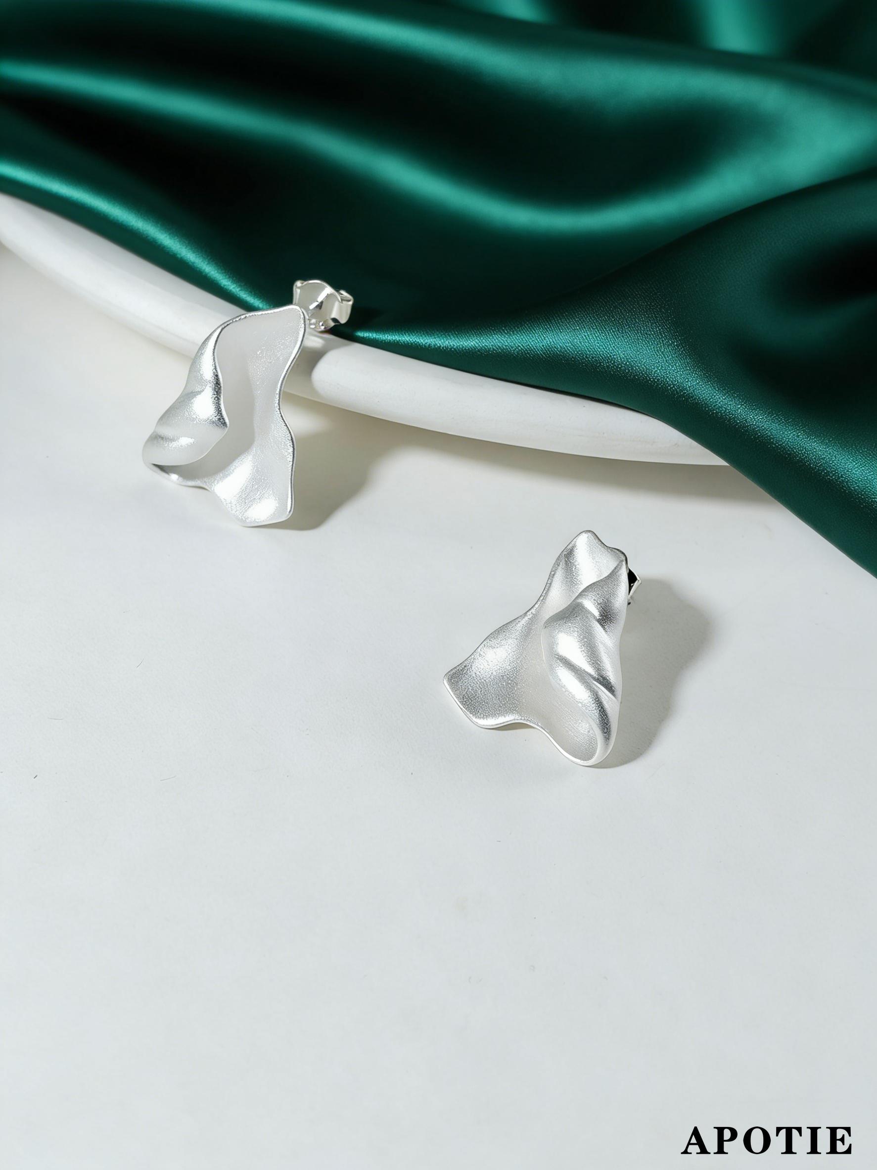 s925 sterling silver Japanese and Korean style simple and elegant matte finish earrings pic 3