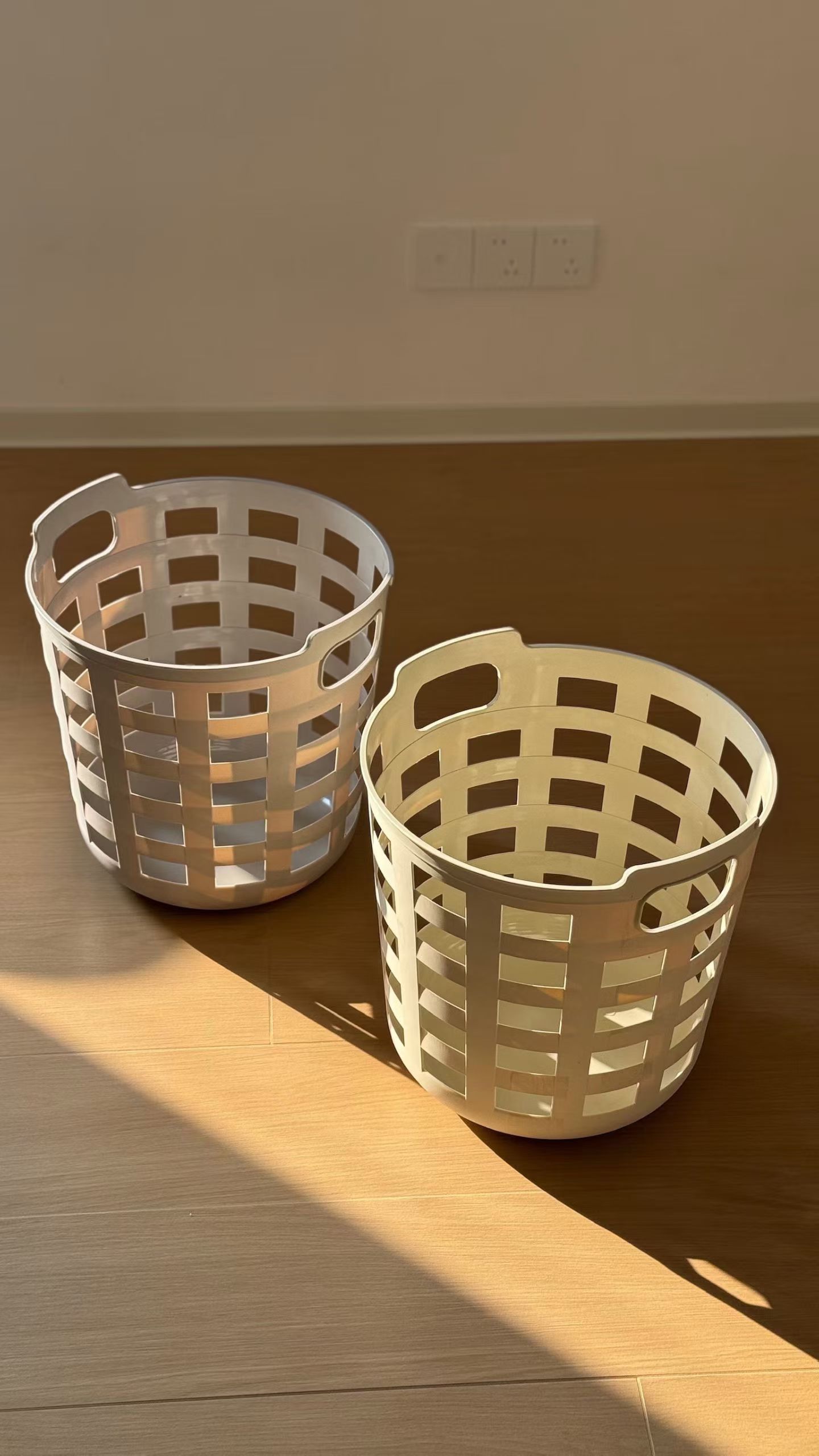 日用百货收纳防尘脏衣篮圆形脏衣篓日式设计细节图