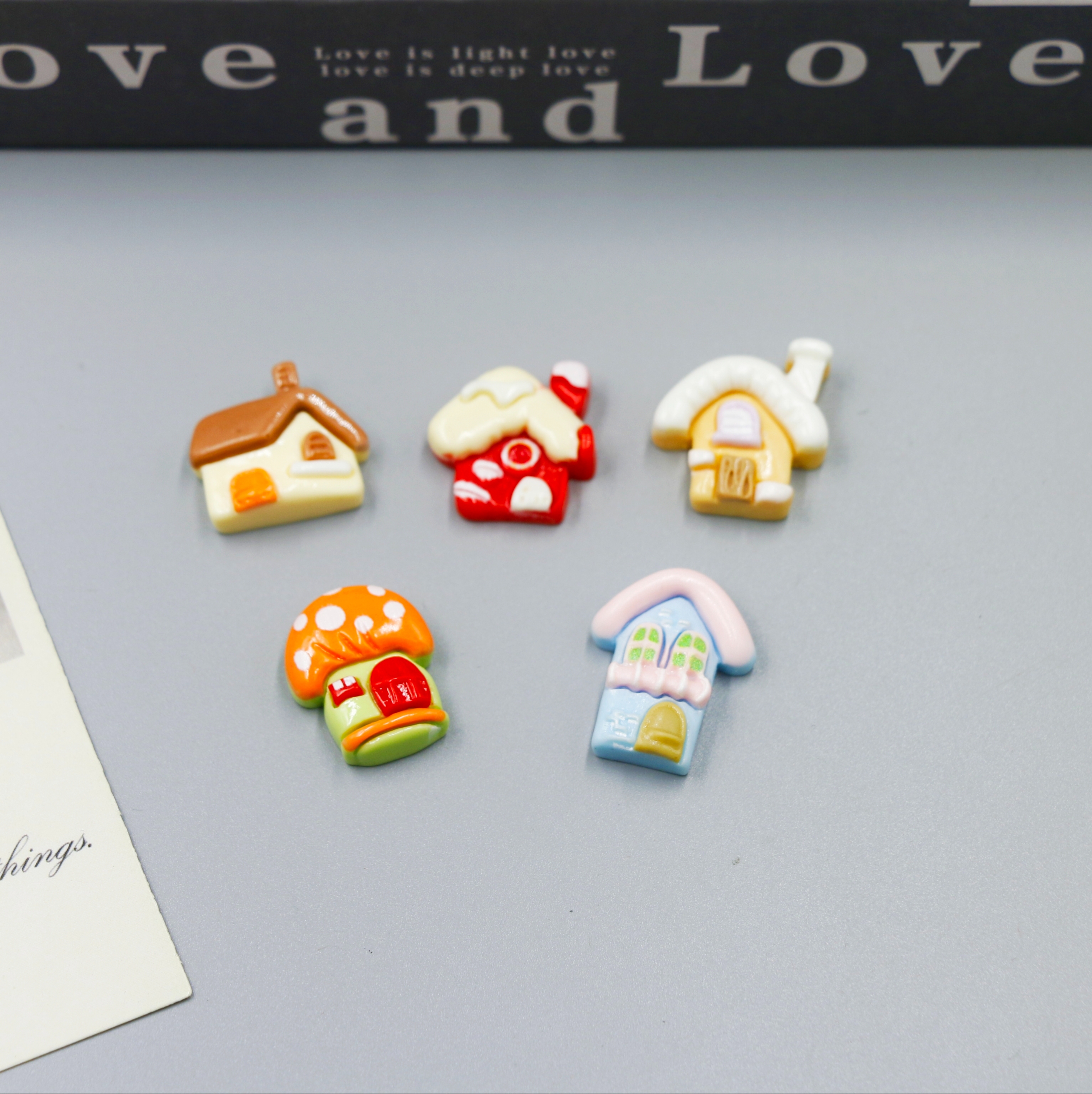 卡通风格蘑菇屋摆件家居装饰摆件可爱小屋模型摆件细节图