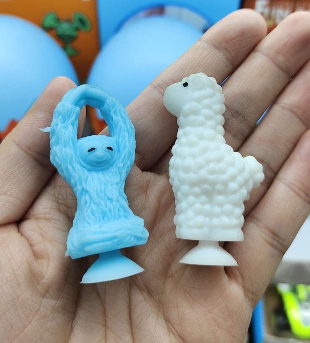Children's educational toys, DIY building blocks, soft rubber building blocks, bathroom suction cups, water play toys, animal series mixed styles details Picture