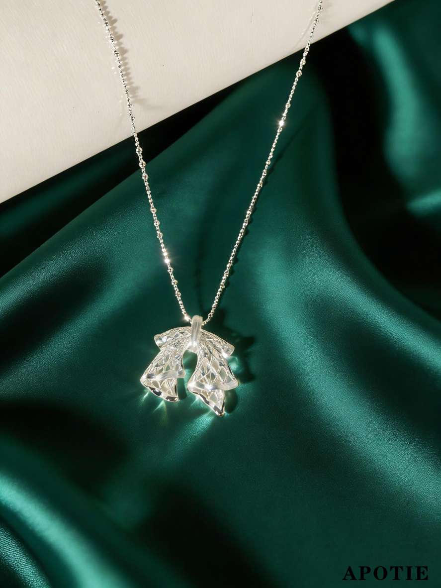 s925 pure silver hand-brushed and hollowed-out lace bow silver jewelry as a date gift