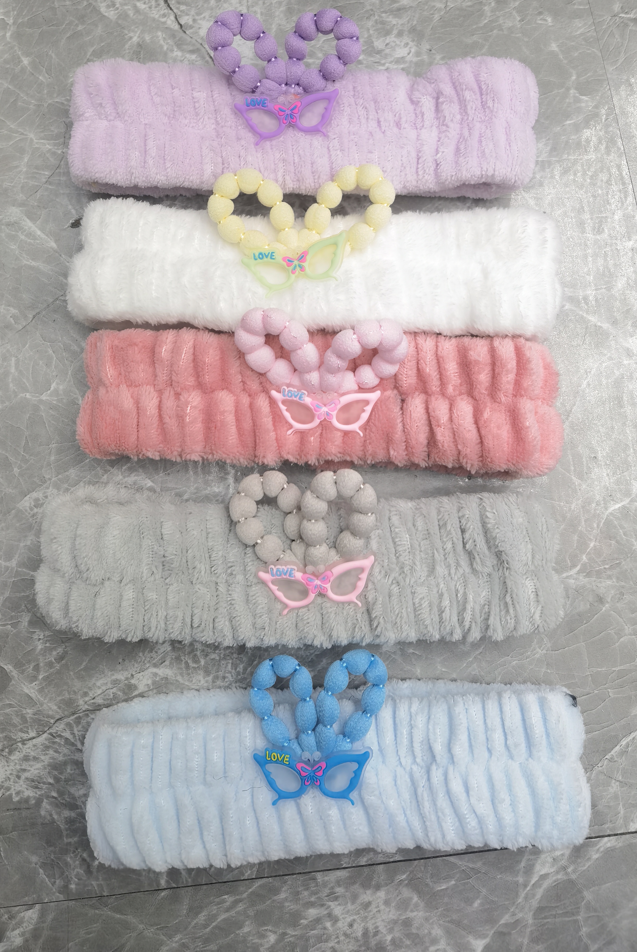 Children's cartoon hooded headband, World Cup-themed plush hair accessory, cute headband for girls in spring and summer details Picture