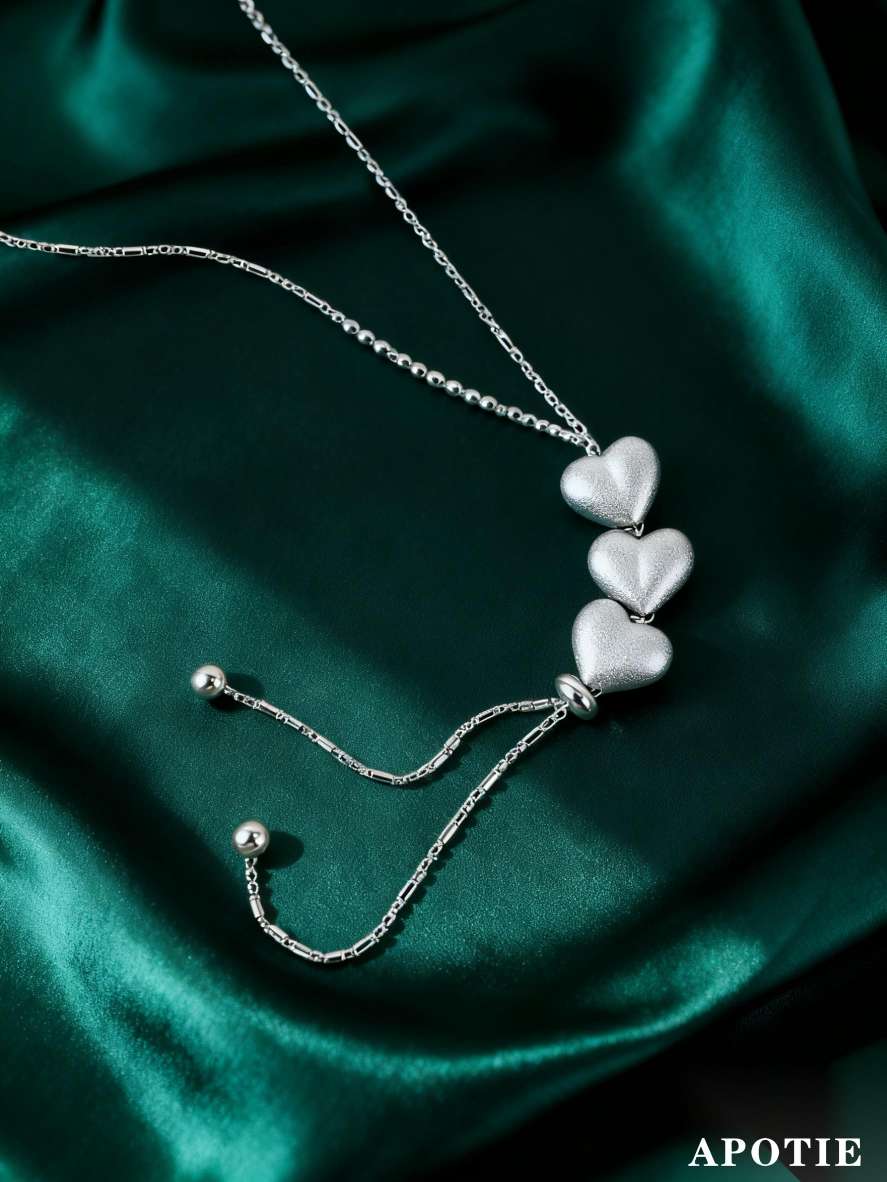 s925 sterling silver heart-shaped personalized and fashionable sweater with chain silver style
