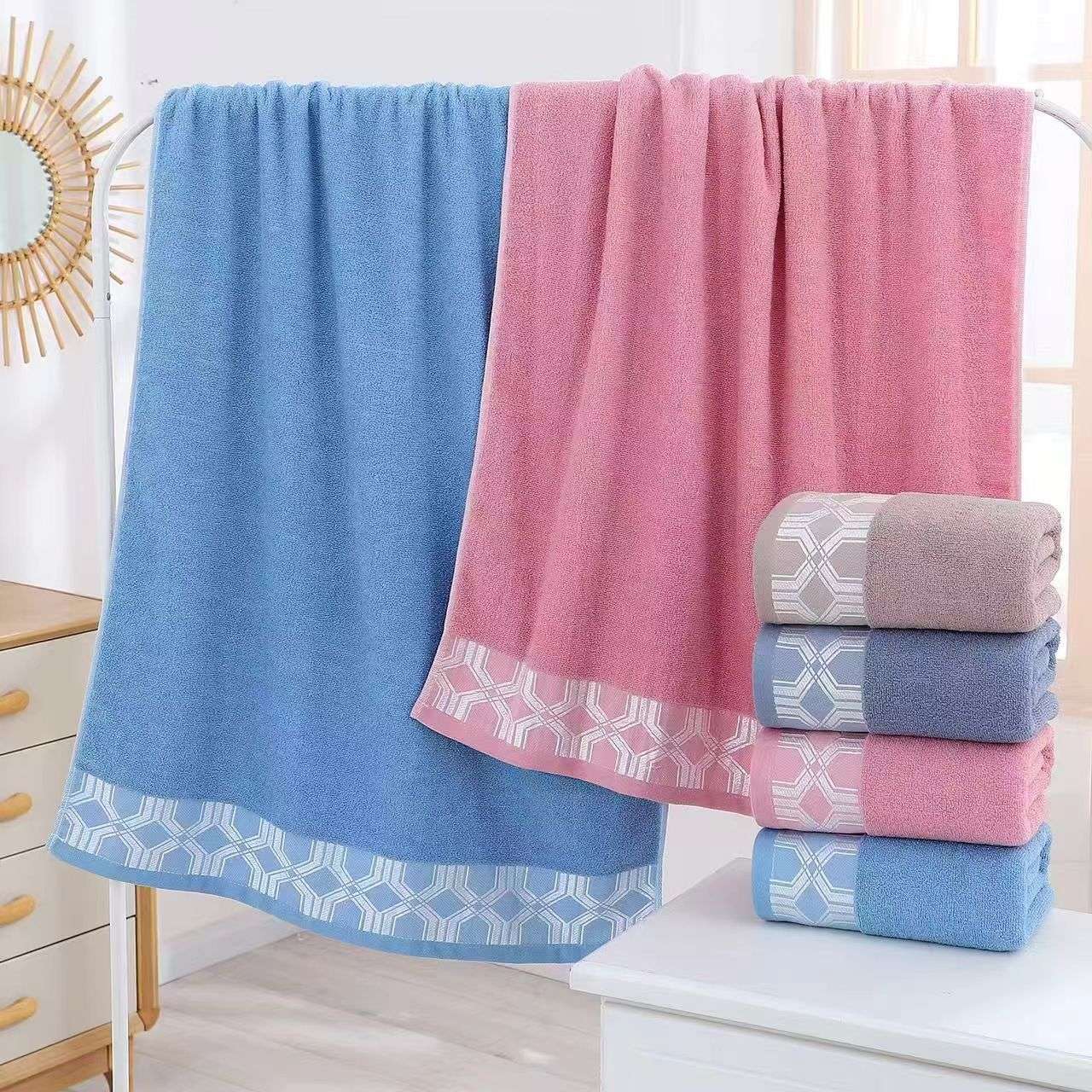 Long-staple cotton bath towel and towel fabric, 70*140cm, good water absorption, soft and comfortable details Picture