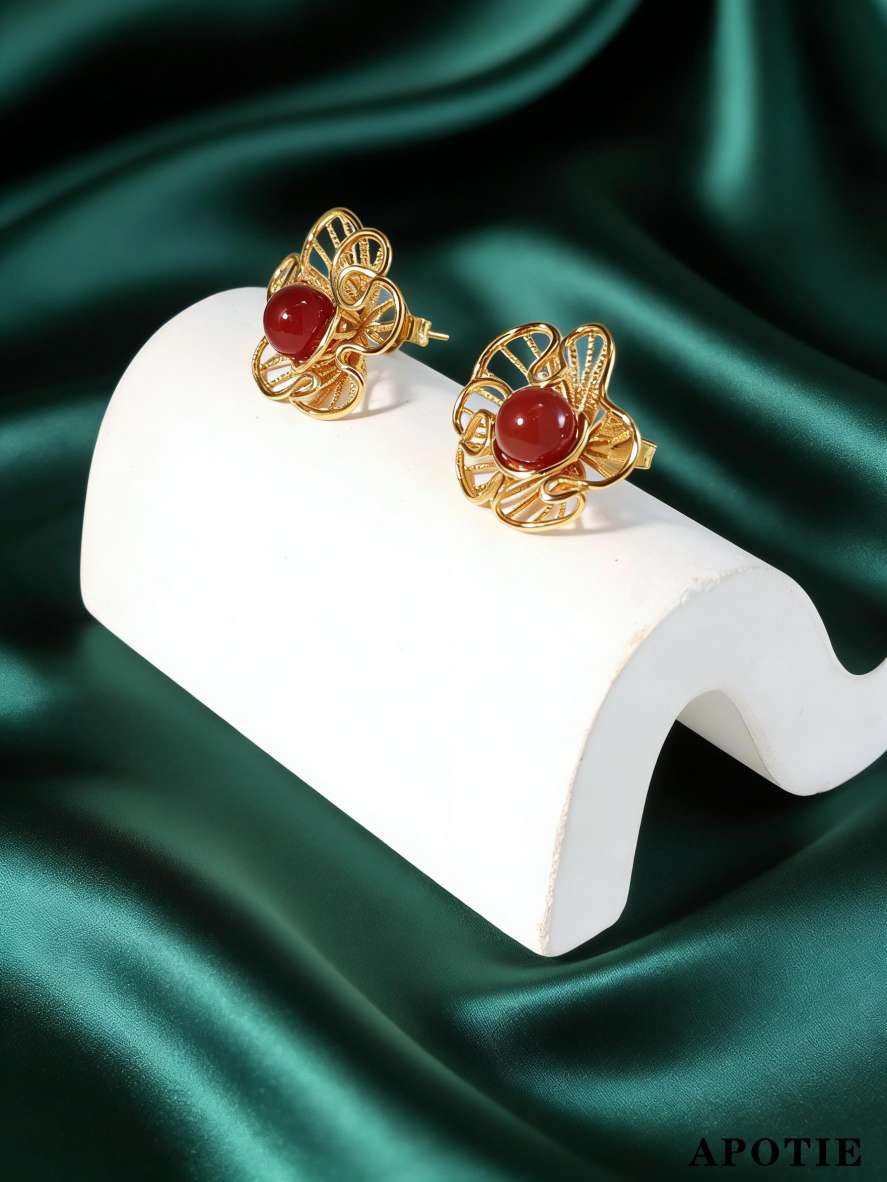 Red agate hollowed-out S925 new Chinese-style silver earrings from APOTIE pic 3