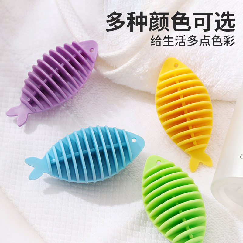 Cross-border bestseller soft rubber small fish laundry balls, washing machine cleaning balls, anti-entanglement wonder for clothes washing, laundry balls details Picture