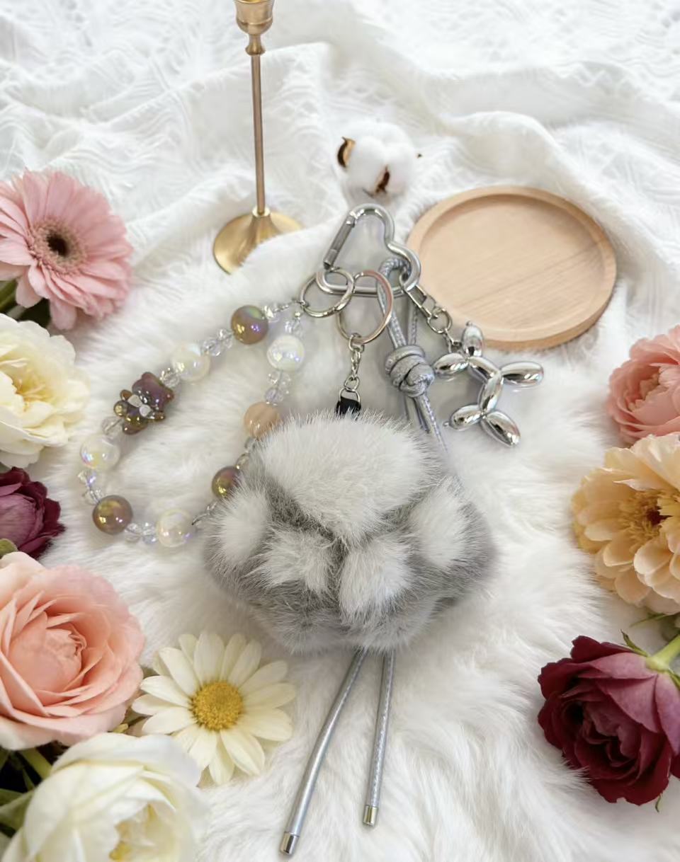 幻彩串珠猫爪挂件可爱少女风包包挂饰创意钥匙扣甜酷辣妹包挂饰品配件