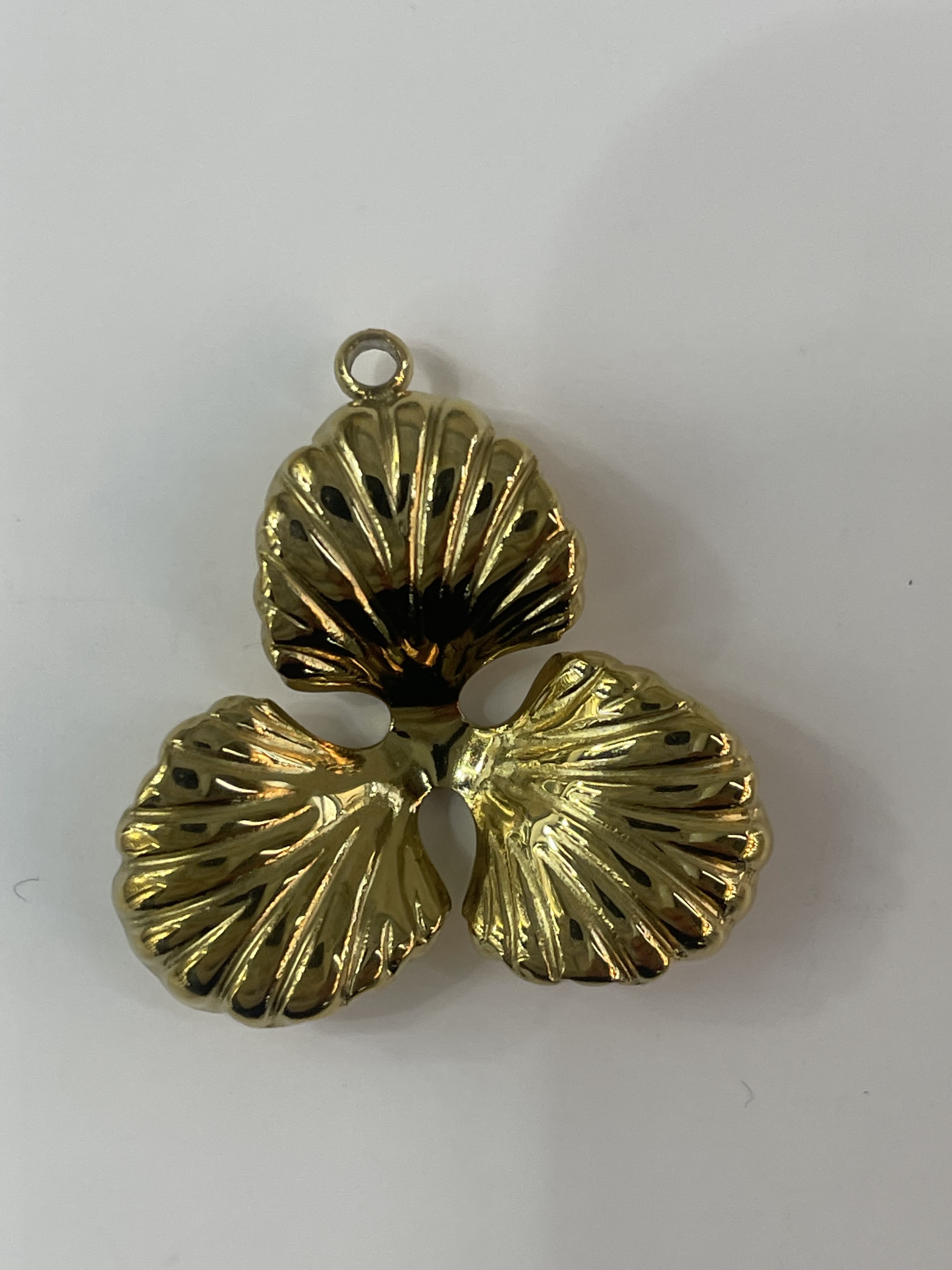 热销新款不锈钢植物葡萄三叶草银杏叶吊坠手工DIY饰品配件