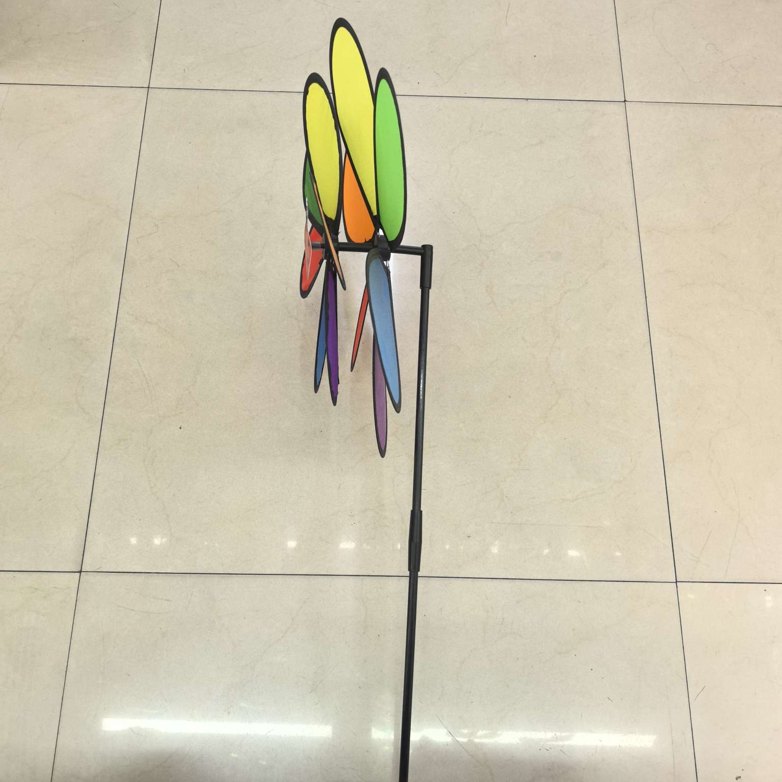 公园，夜市，地摊，集市庙会，摆摊传统益智玩具风车，儿童玩具风车，双层黑边六彩布详情图2