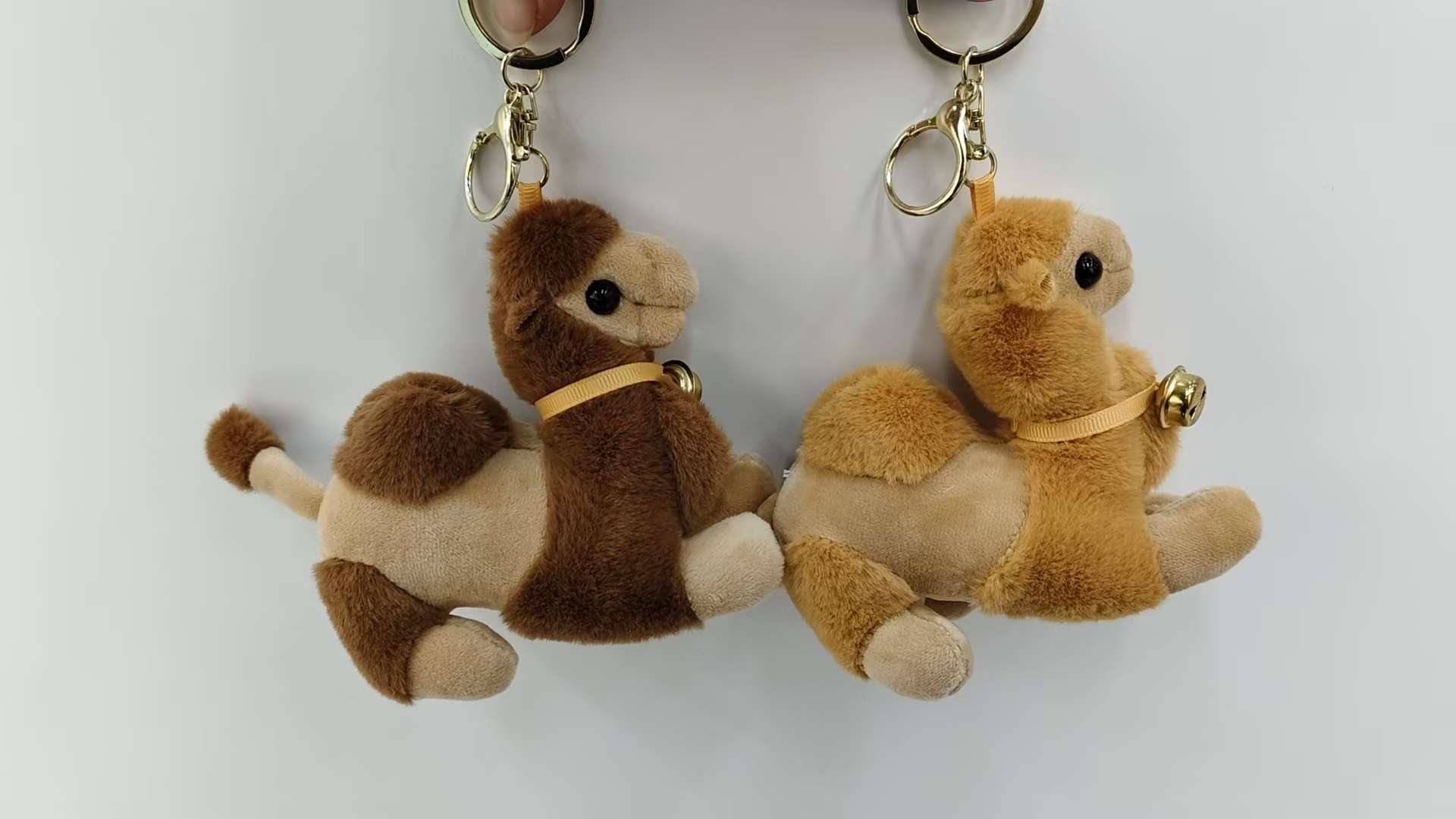 骆驼毛绒挂件钥匙扣公仔挂件中高档背挂