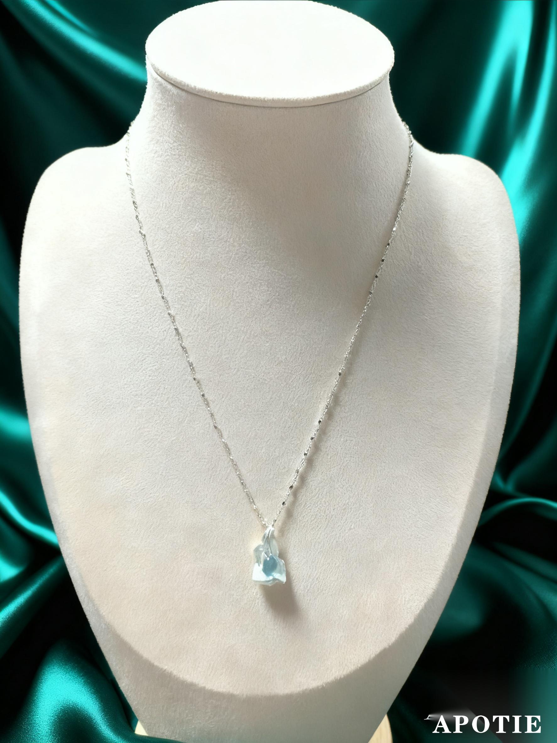 Natural stone aquamarine S925 sterling silver necklace for women, a fresh and elegant spring and summer silver jewelry with a patchwork style pic 4