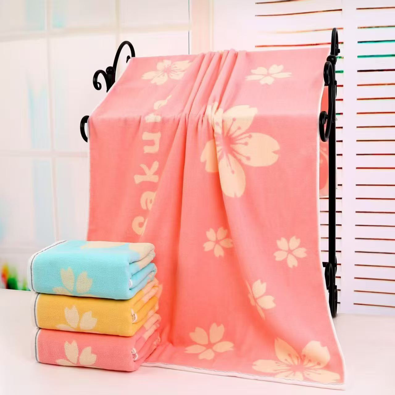 The bath towel gift box is soft, absorbent and gently cares for your baby's skin details Picture