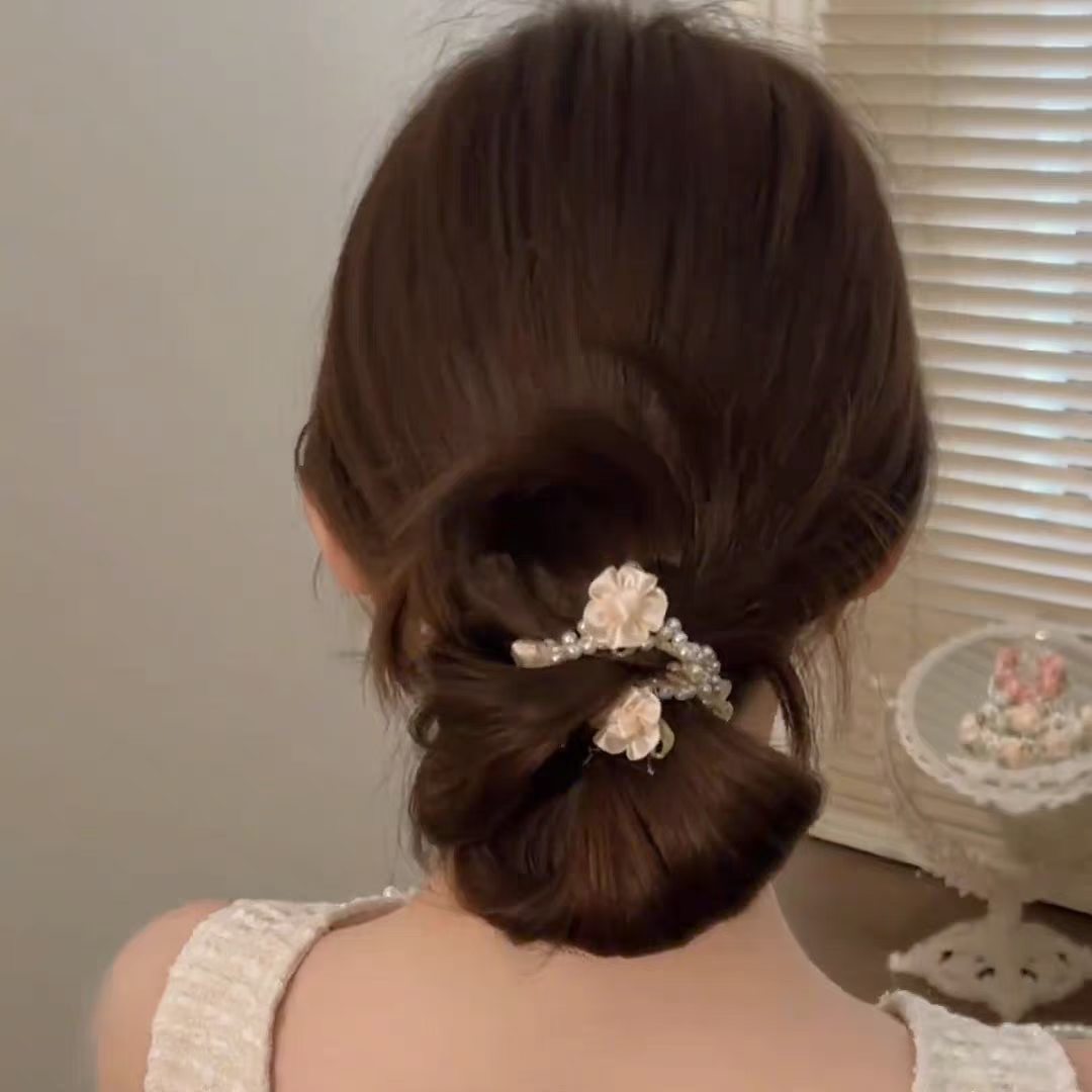Acrylic children's wedding party hair accessories, headbands, combs and hair clips gift box set detail image 9