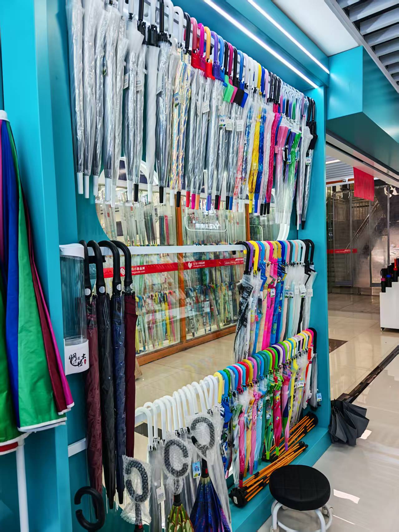 Jinjiang Tangbao Umbrella Industry Co., LTD describe pic - 3