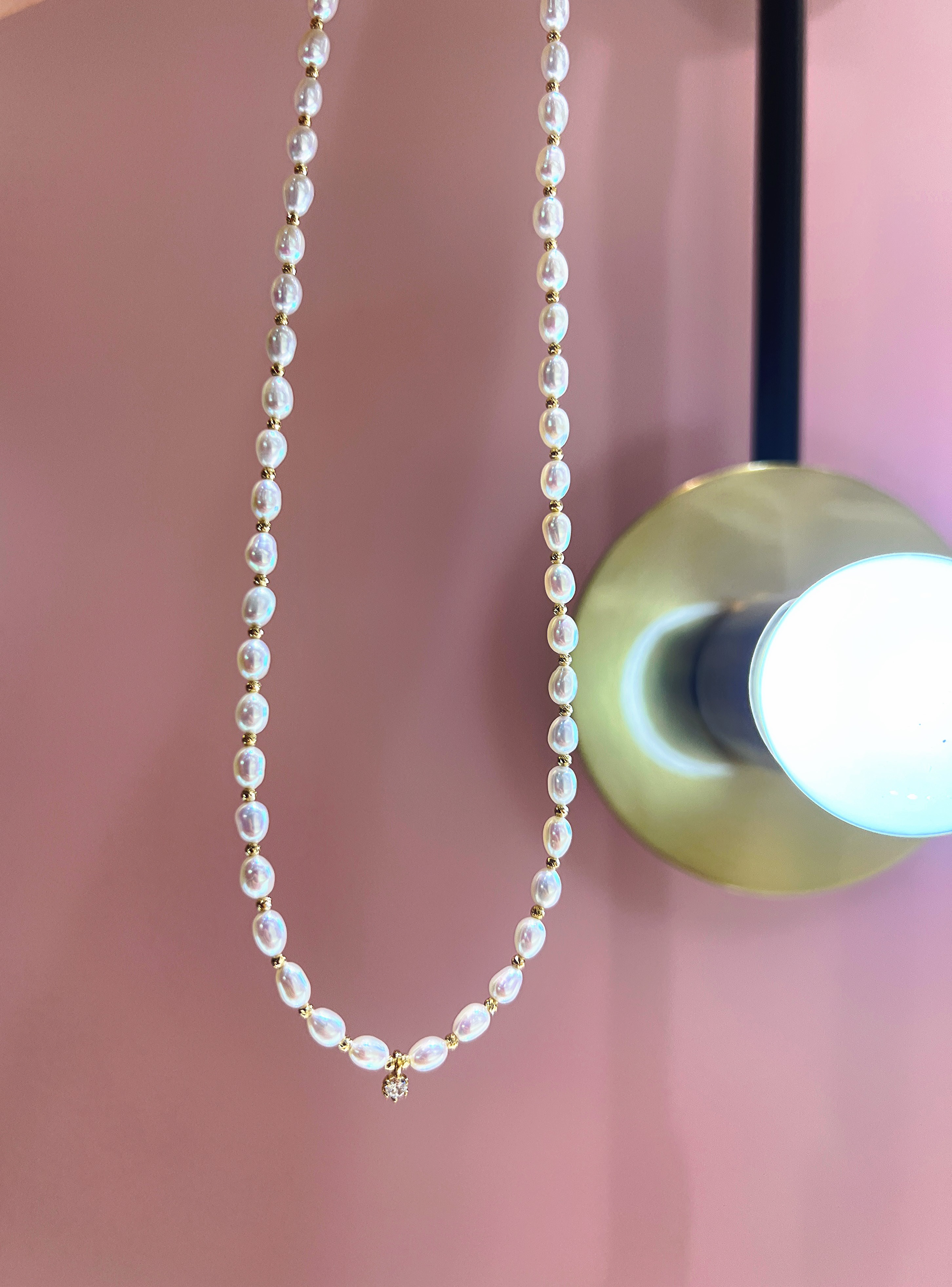 Natural freshwater pearls, rice-shaped pearl accessories, 18K gold