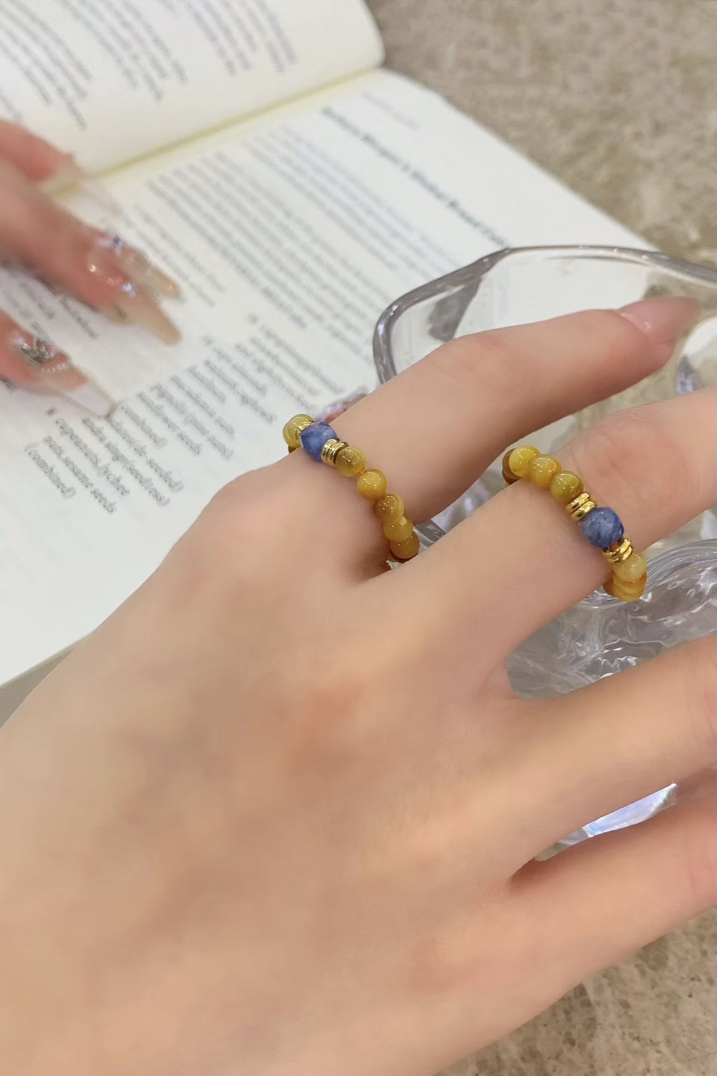 蓝晶虎眼石戒指💍
双色赋能|戴在指间的通勤智慧与财富引力
启迪智慧，净化思绪。助你牢牢把握事业机遇详情图5