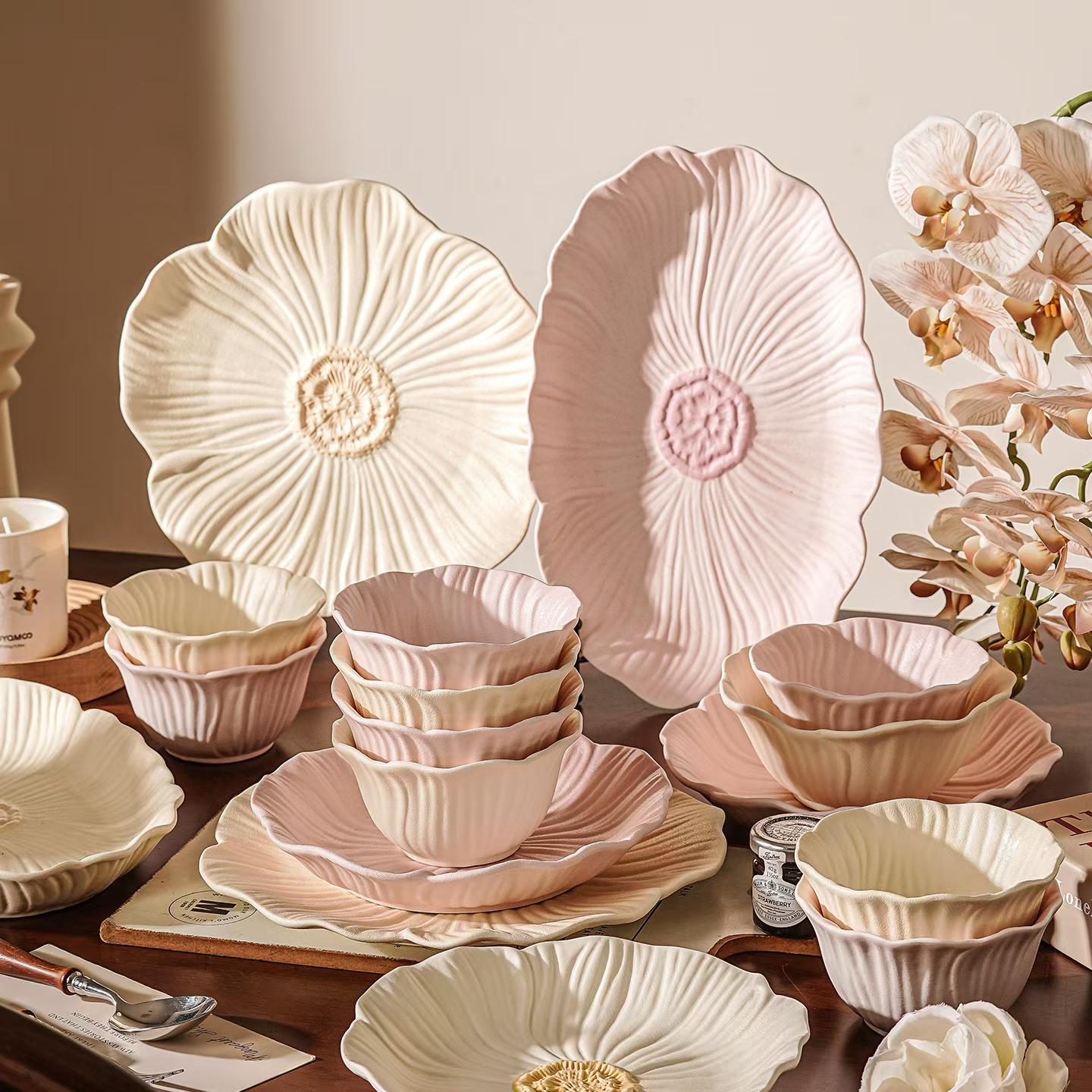 花形盘碗套装小型陶瓷餐具骨瓷餐具套装