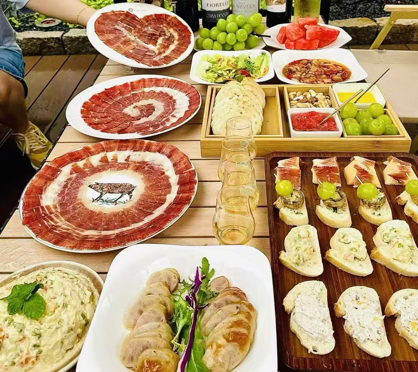 Jamón con etiqueta verde pic 3