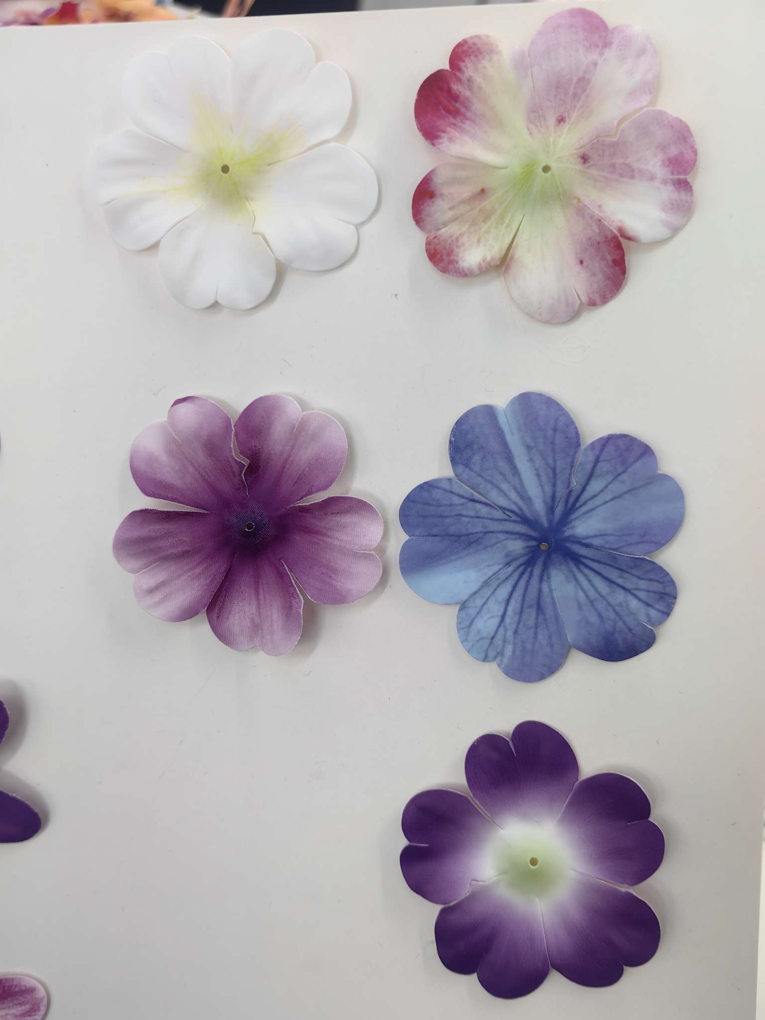 男士头层牛皮皮带铁线扣马仔扣钳子合金烫钻头饰定制烫钻头饰