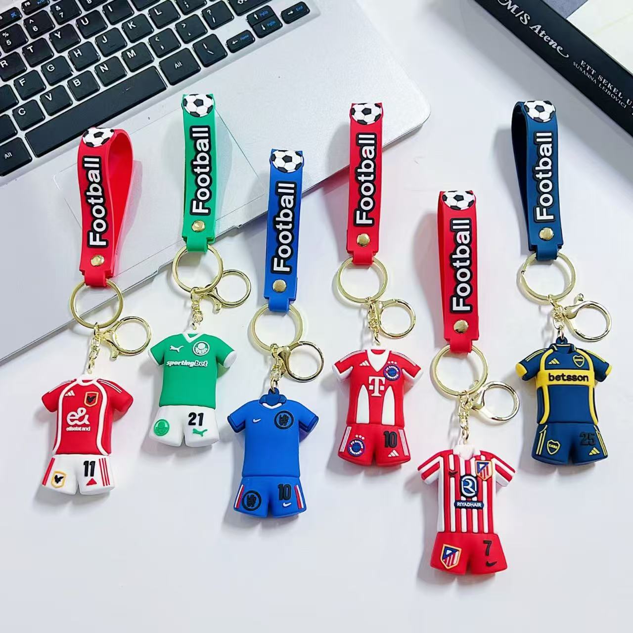 足球世界杯系列钥匙扣挂件公仔挂饰小可爱饰品钥匙扣PVC材质细节图