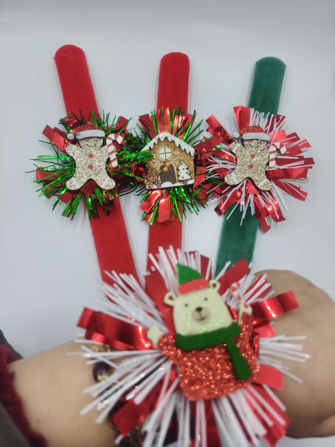 圣诞手环圣诞啪啪圈彩带圣诞圣诞用品圣诞老人圣诞雪人