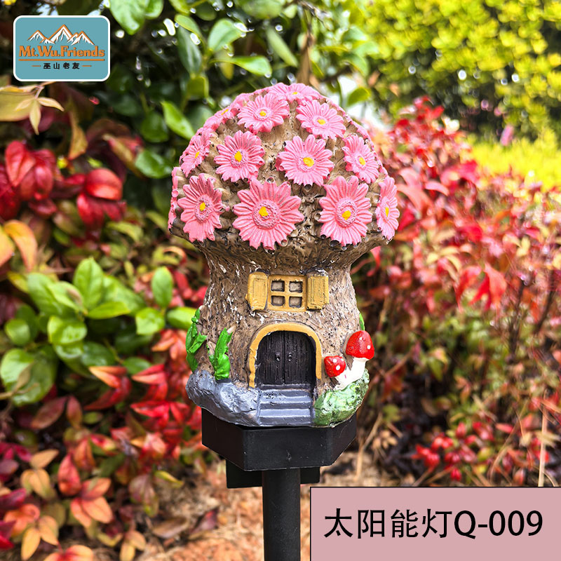 Solar resin house ground socket lights, kindergarten lawn decoration landscape lights, outdoor waterproof, courtyard garden, balcony