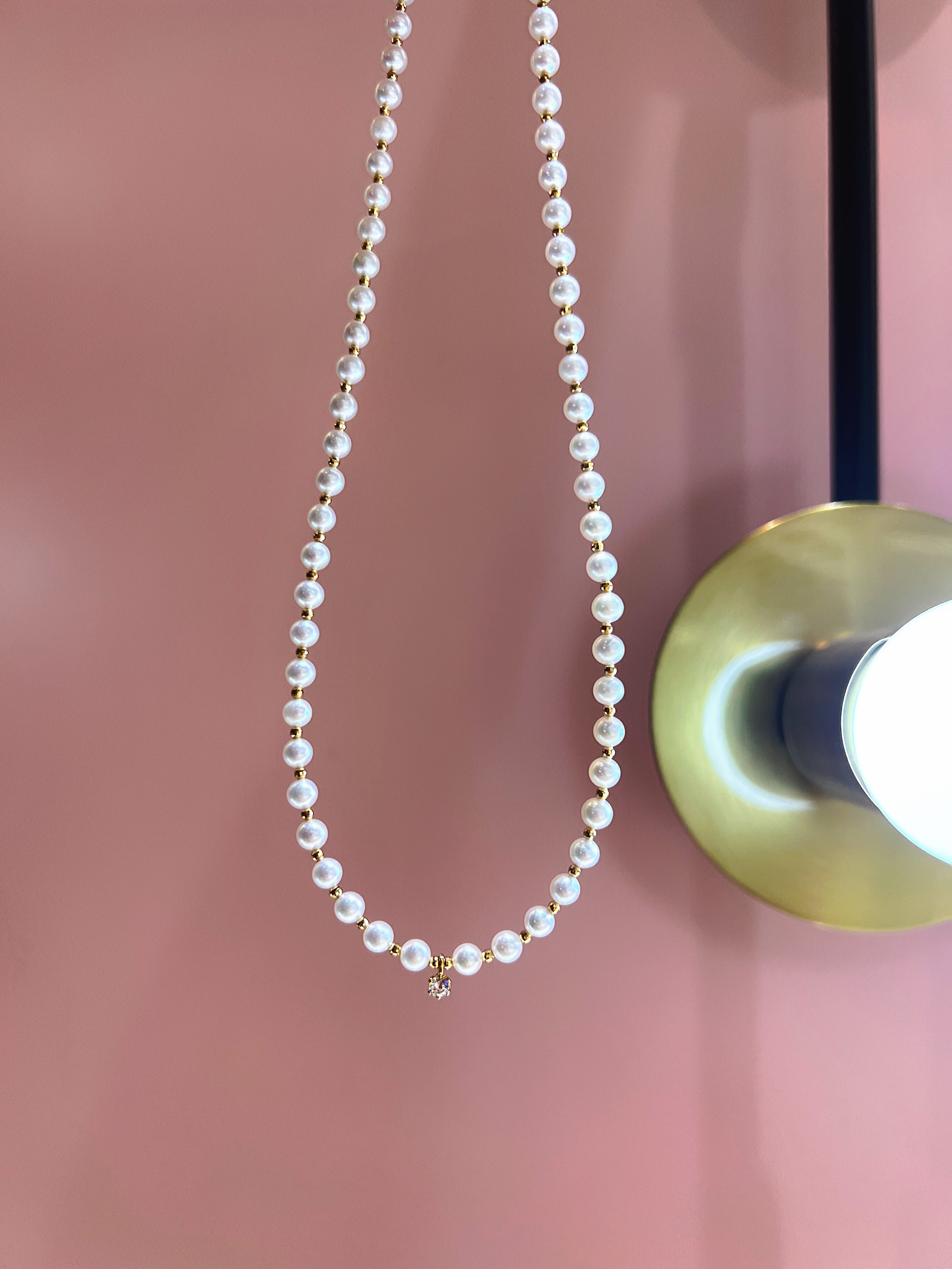 Natural freshwater pearls, pearl accessories, 18K gold