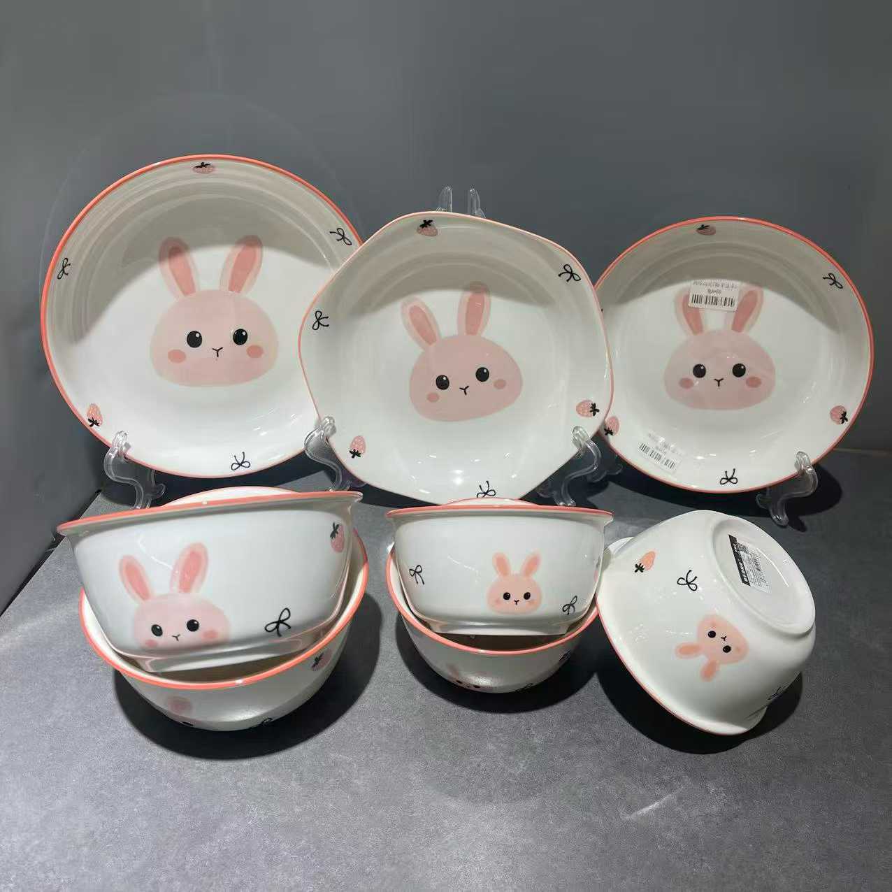 可爱兔子图案小型陶瓷碗餐具套装骨瓷餐具套装