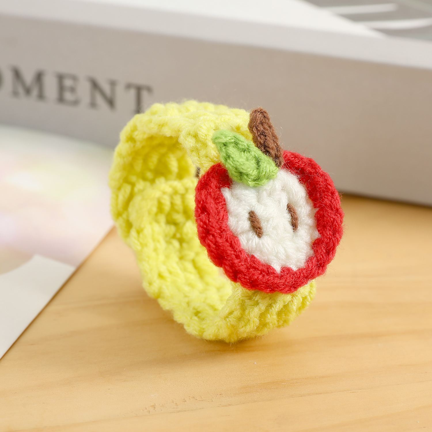 硅胶手环/铜微镶手环/手链女款不规则百搭/水晶能量手串/绿松石白底实物图