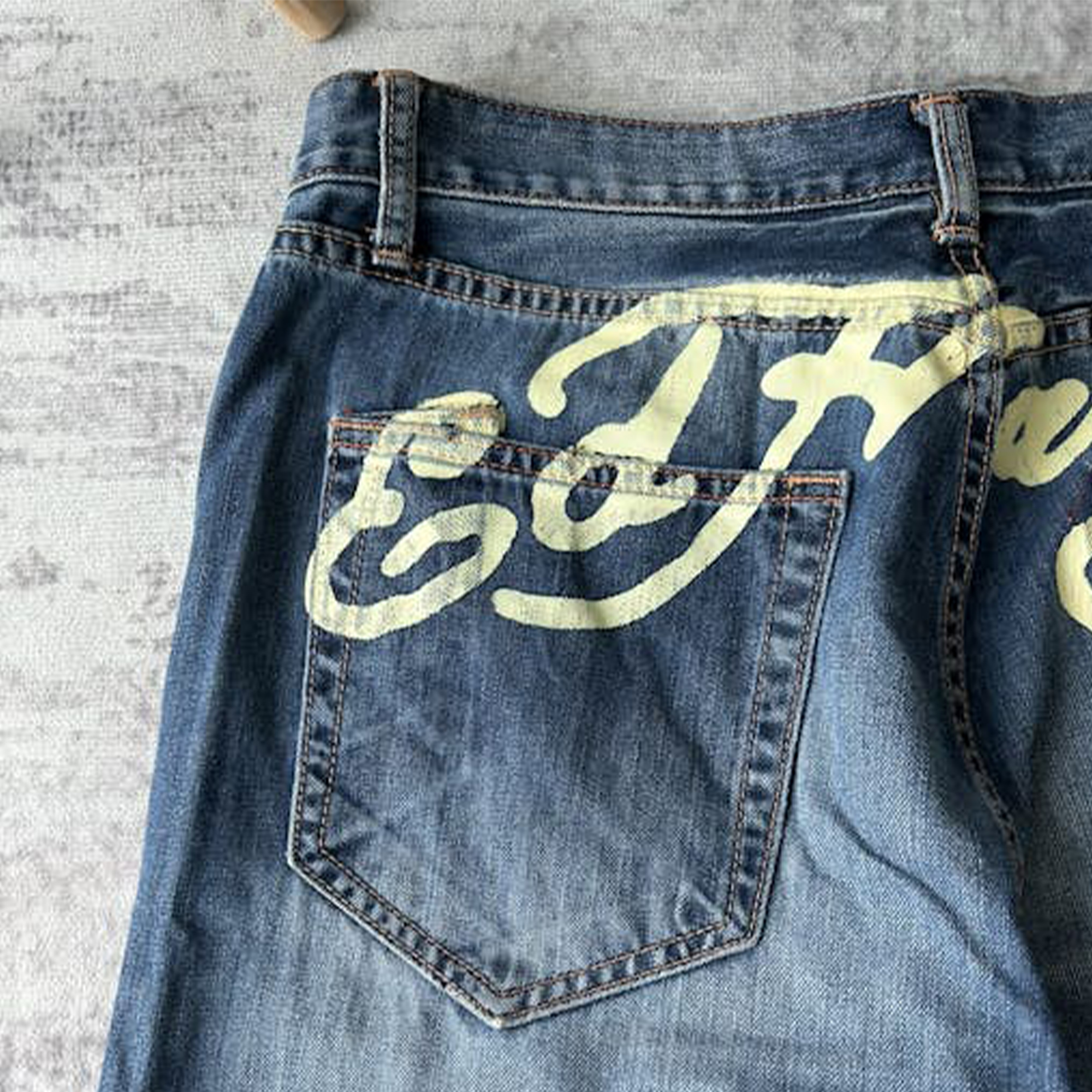 2026 new women's wide-leg trendy jeans, versatile and fashionable denim, comfortable and breathable denim for women Application Scenario