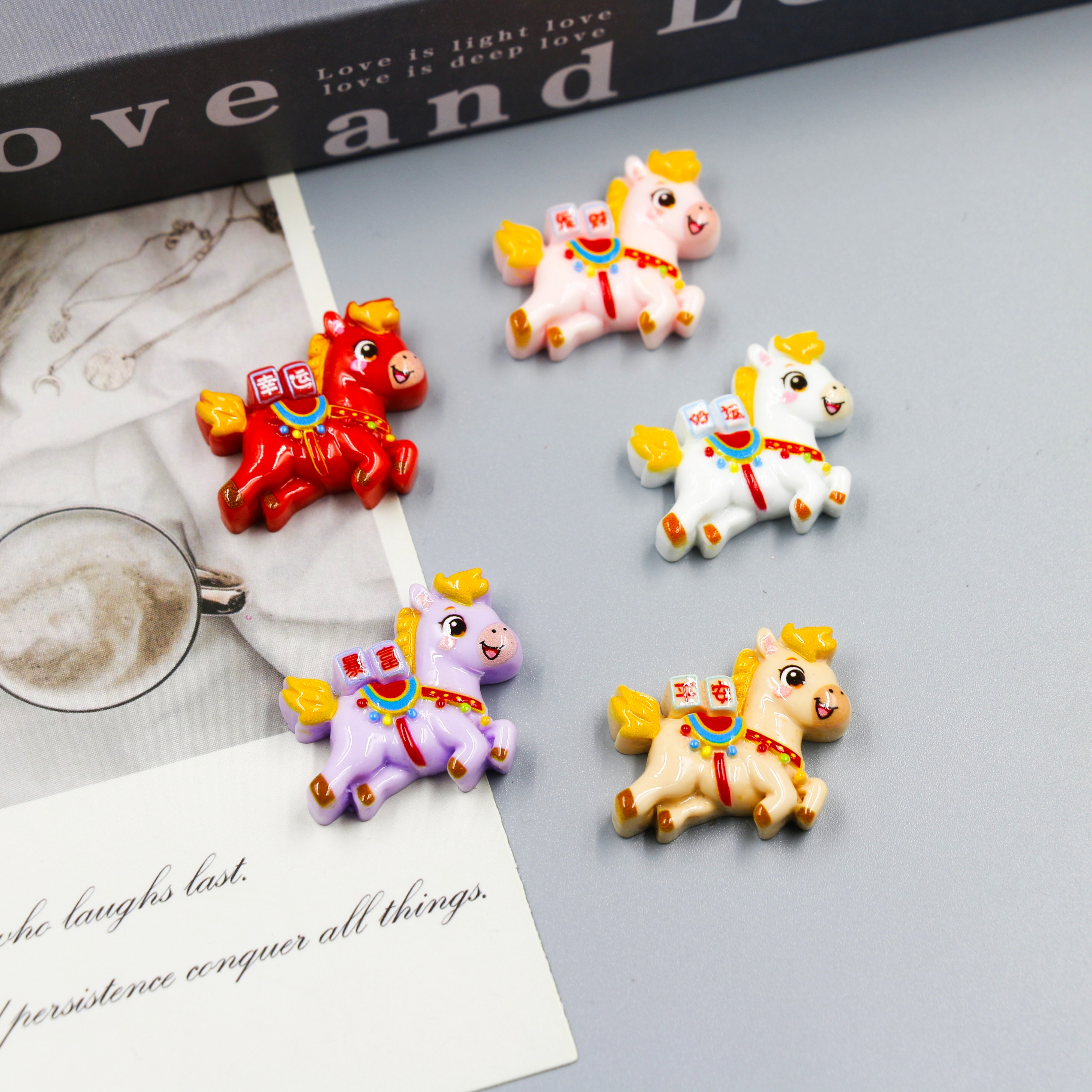 钥匙扣/卡通钥匙扣挂件/钥匙扣公仔挂件/宋锦/流沙入油玩具产品图