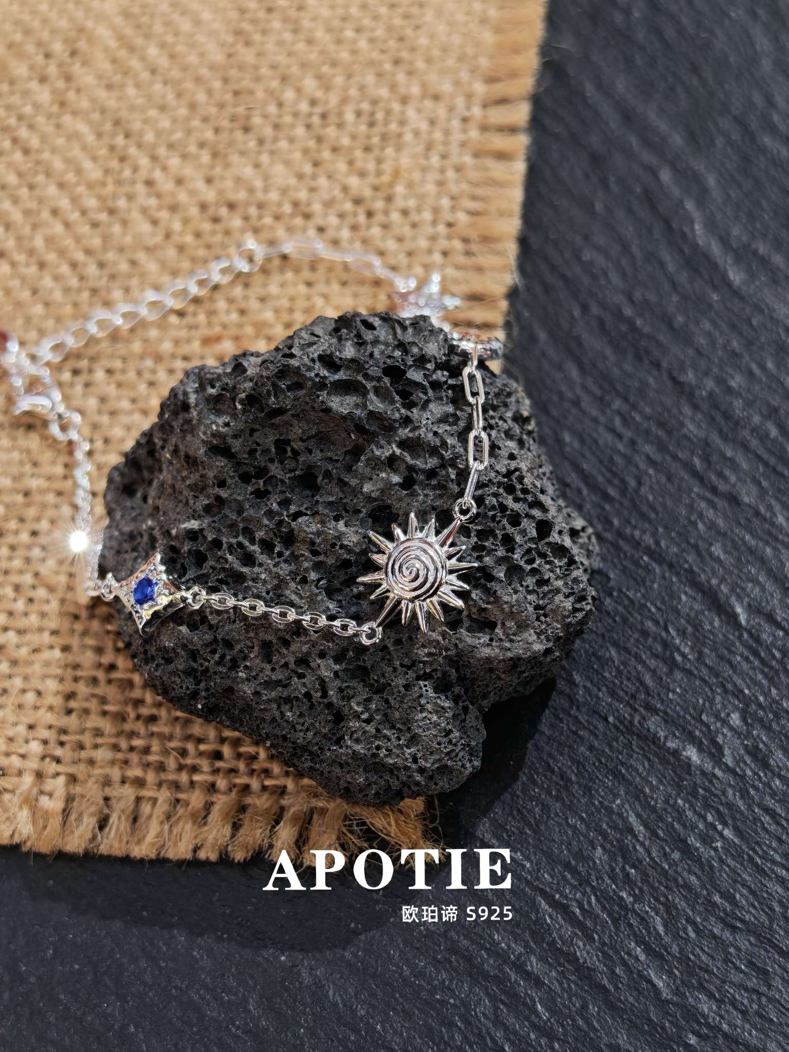 APOTIE S925 sterling silver niche Design sense Star and Moon Changing Silver jewelry bracelet