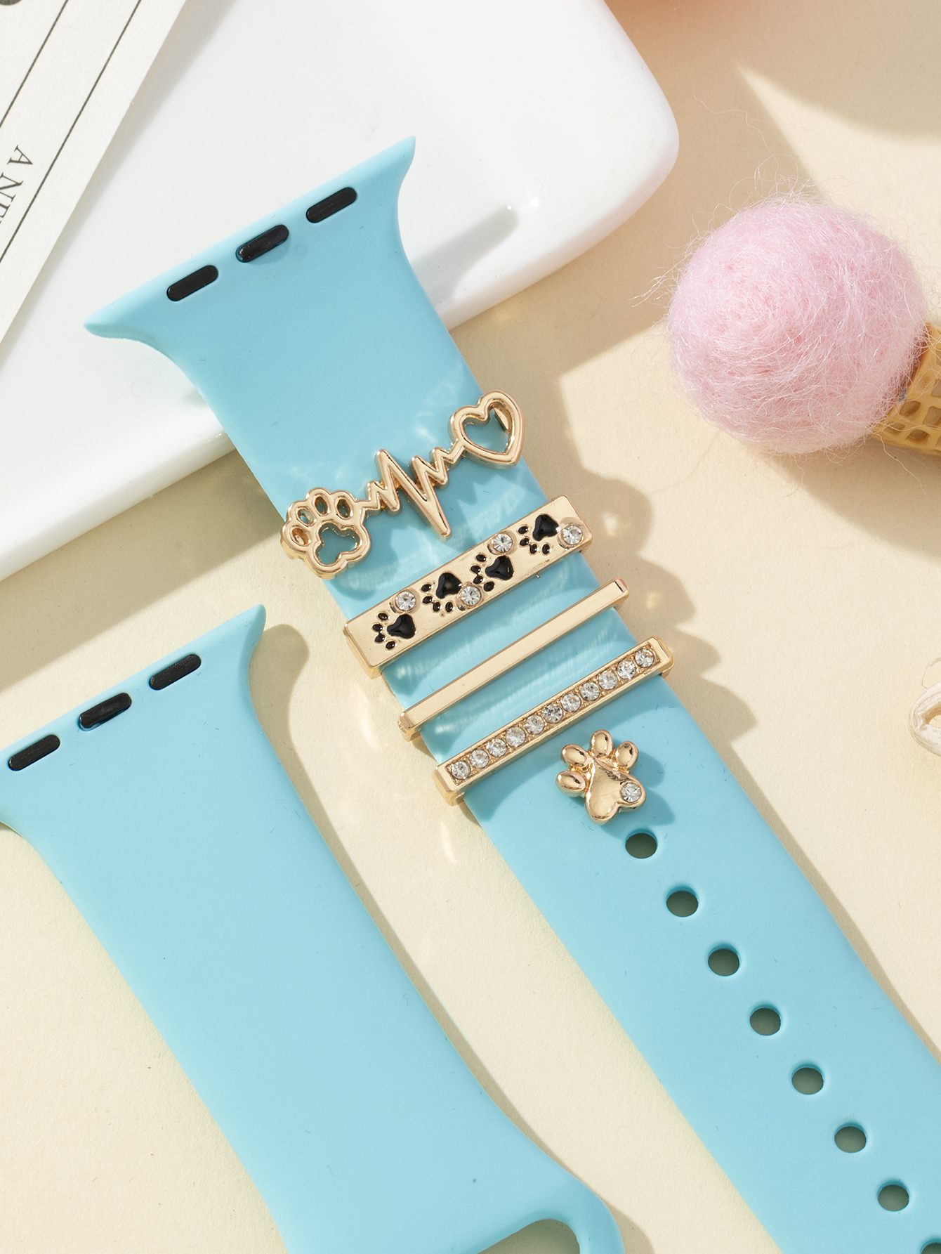 热销外贸苹果三星运动手表带装饰环+钉扣宠物猫咪狗狗狗骨头配饰详情3